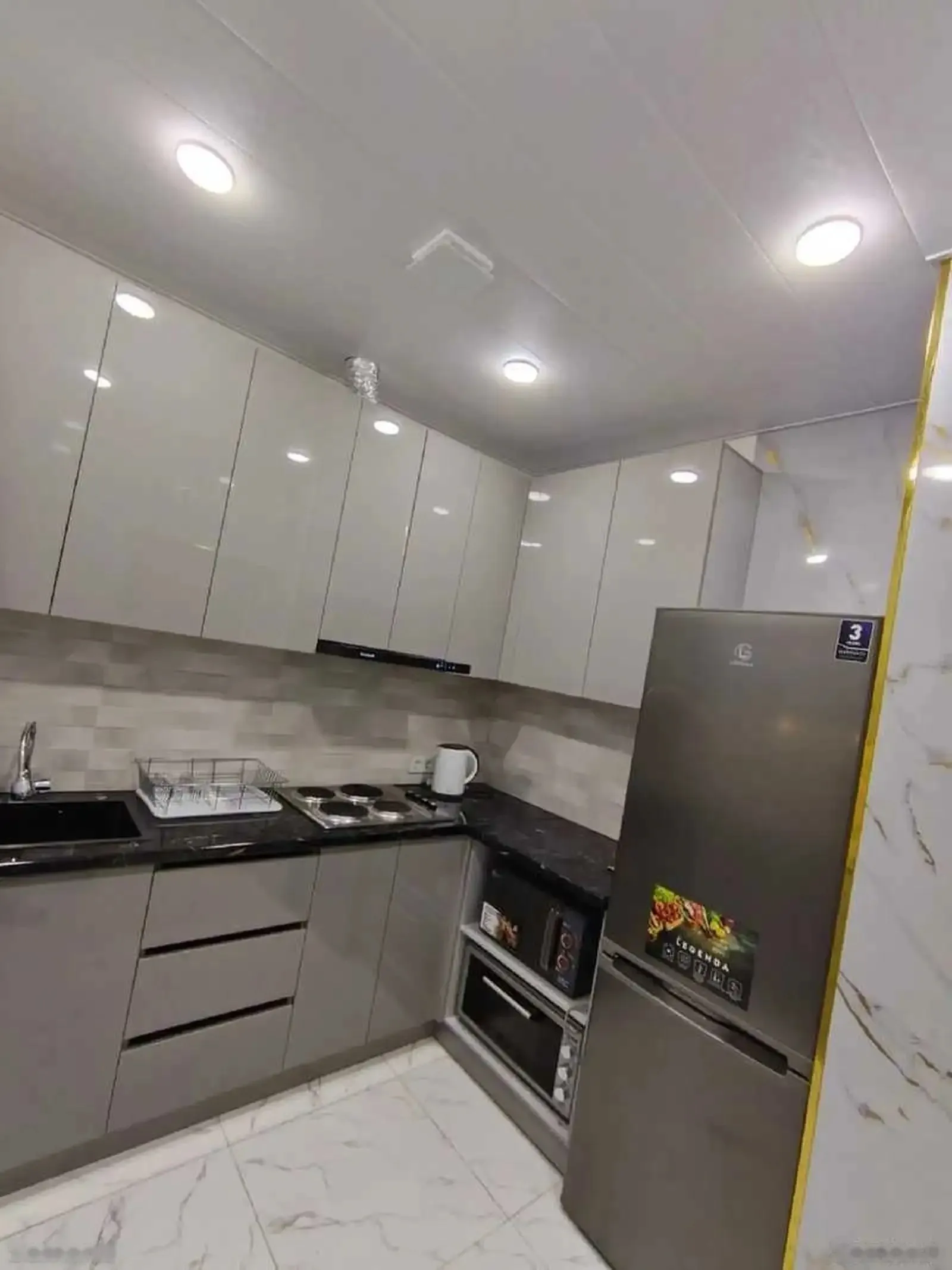 2-комн. квартира, 3 этаж, 60м², шохмансур