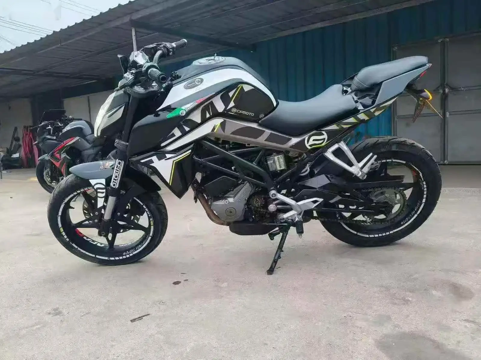 Мотоцикл CF 250 rr — фото 3