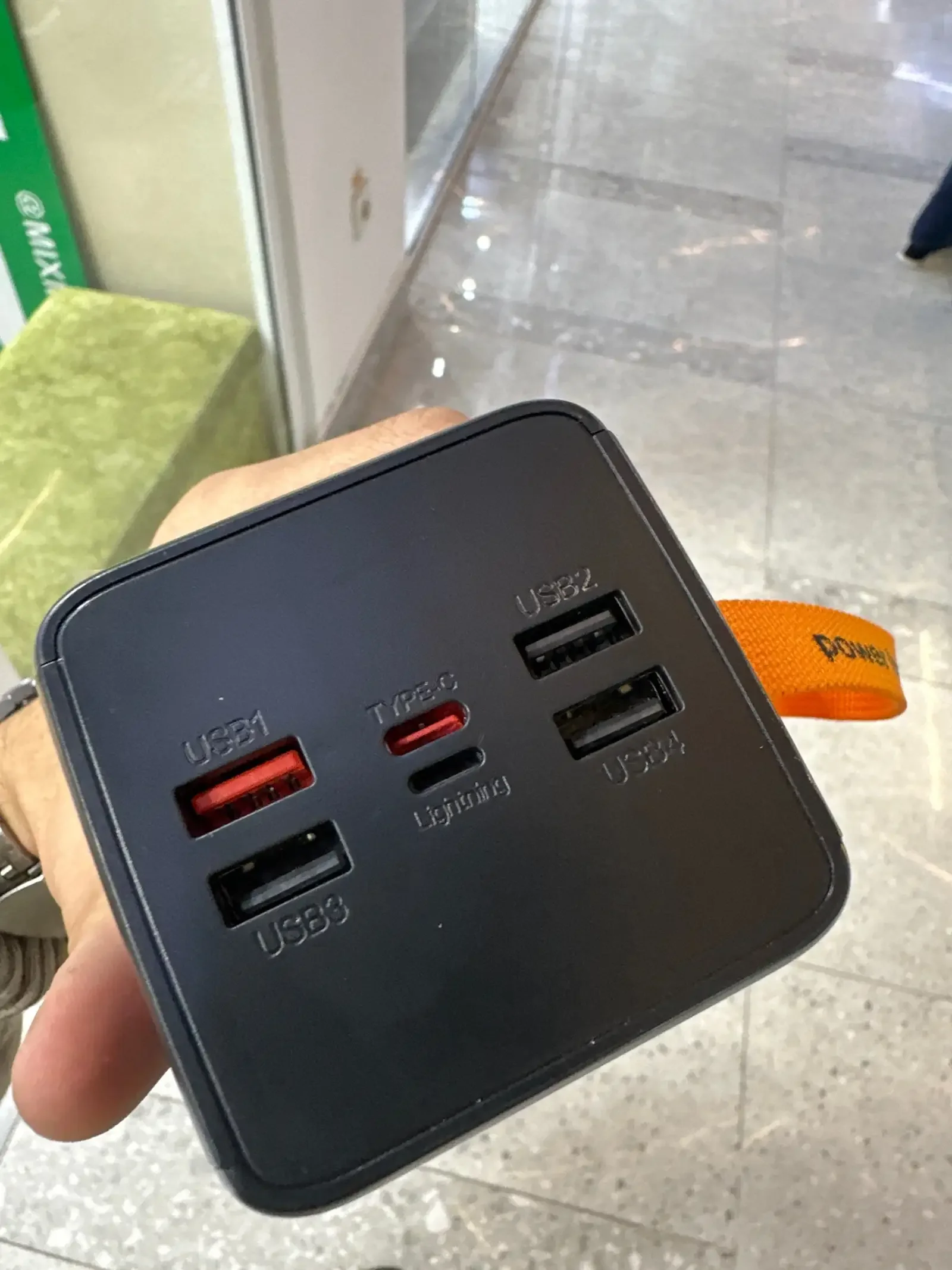 Внешний аккумулятор с фанарикам Powerbank Mars 50000 mah — фото 3