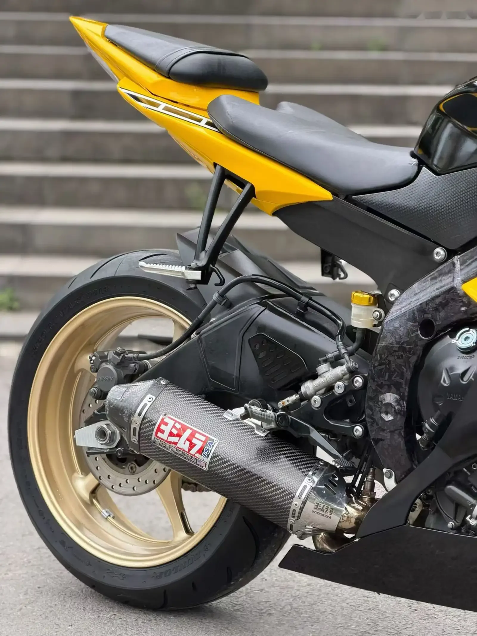 Мотоцикл YAMAHA R6 — фото 5