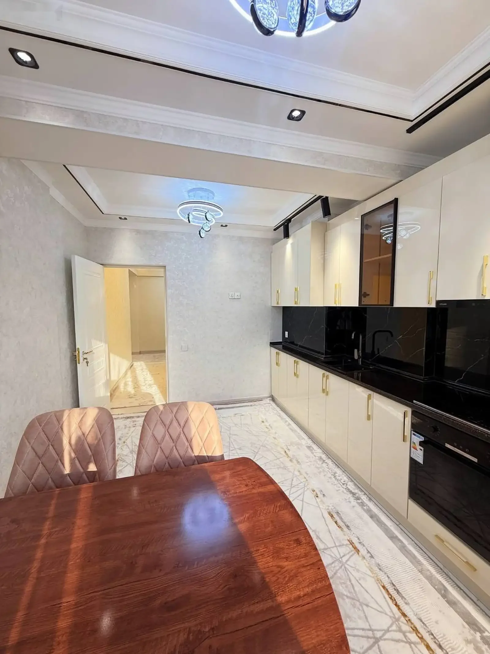 3-комн. квартира, 12 этаж, 85 м², Сино, 102 мкр — фото 4