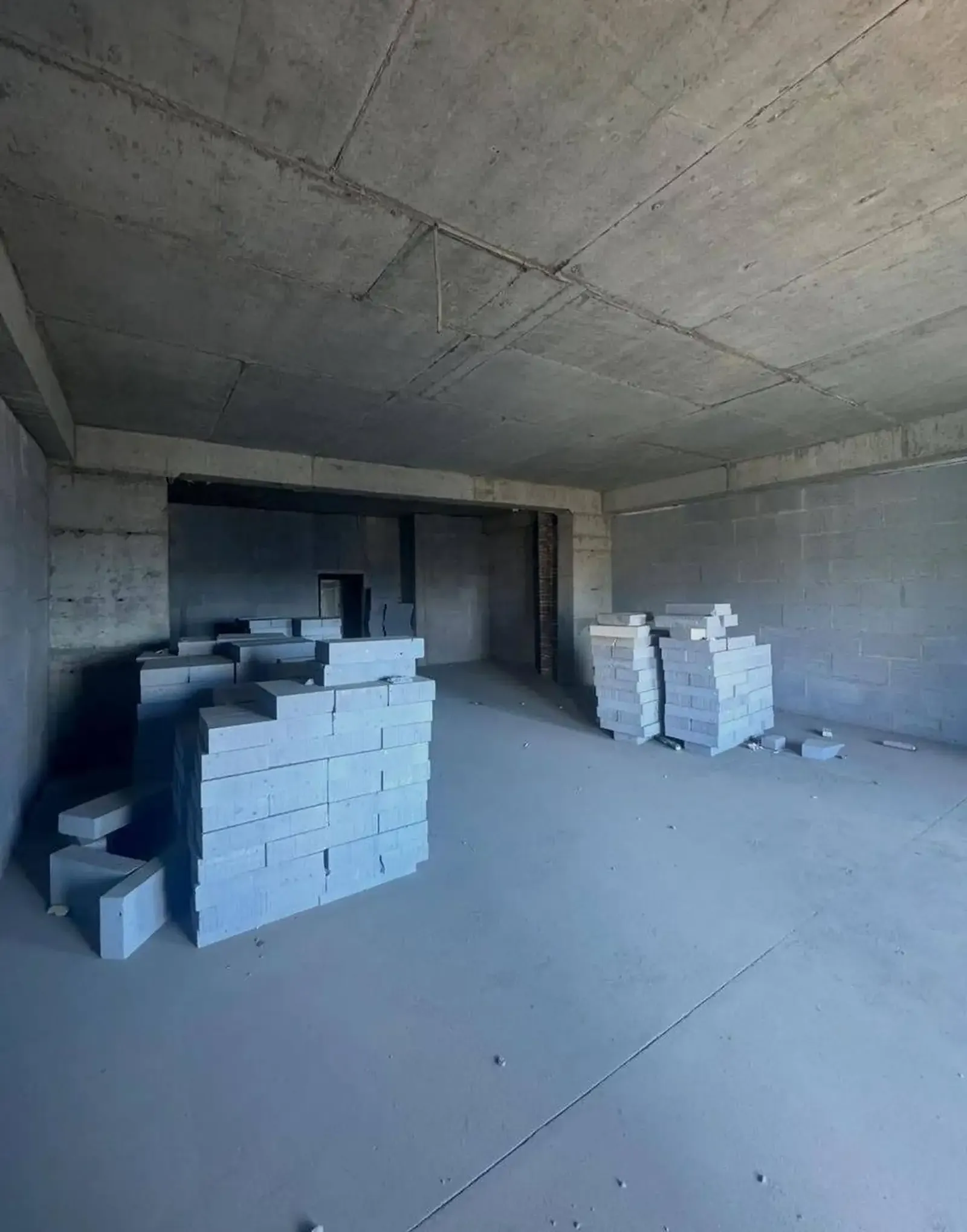 2-комн. квартира, 13 этаж, 97 м², Шохмансур