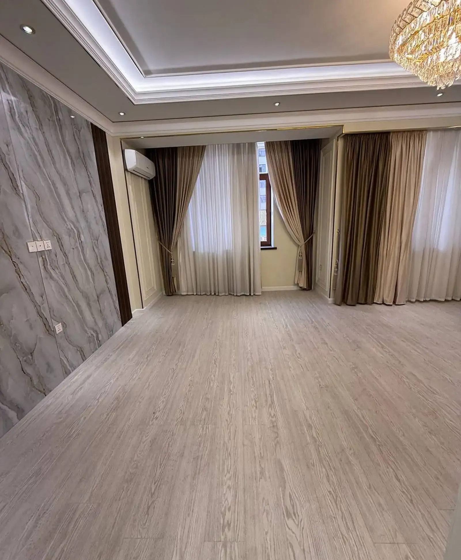 2-комн. квартира, 4 этаж, 96 м², н.Шохмансур,Садбарг
