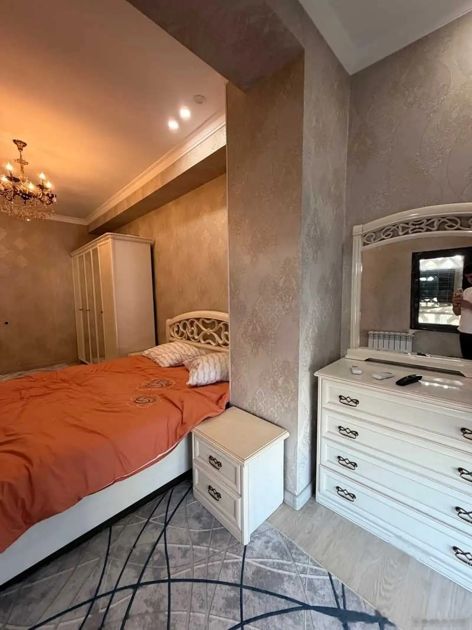 2-комн. квартира, 9 этаж, 80м², Шохмансур