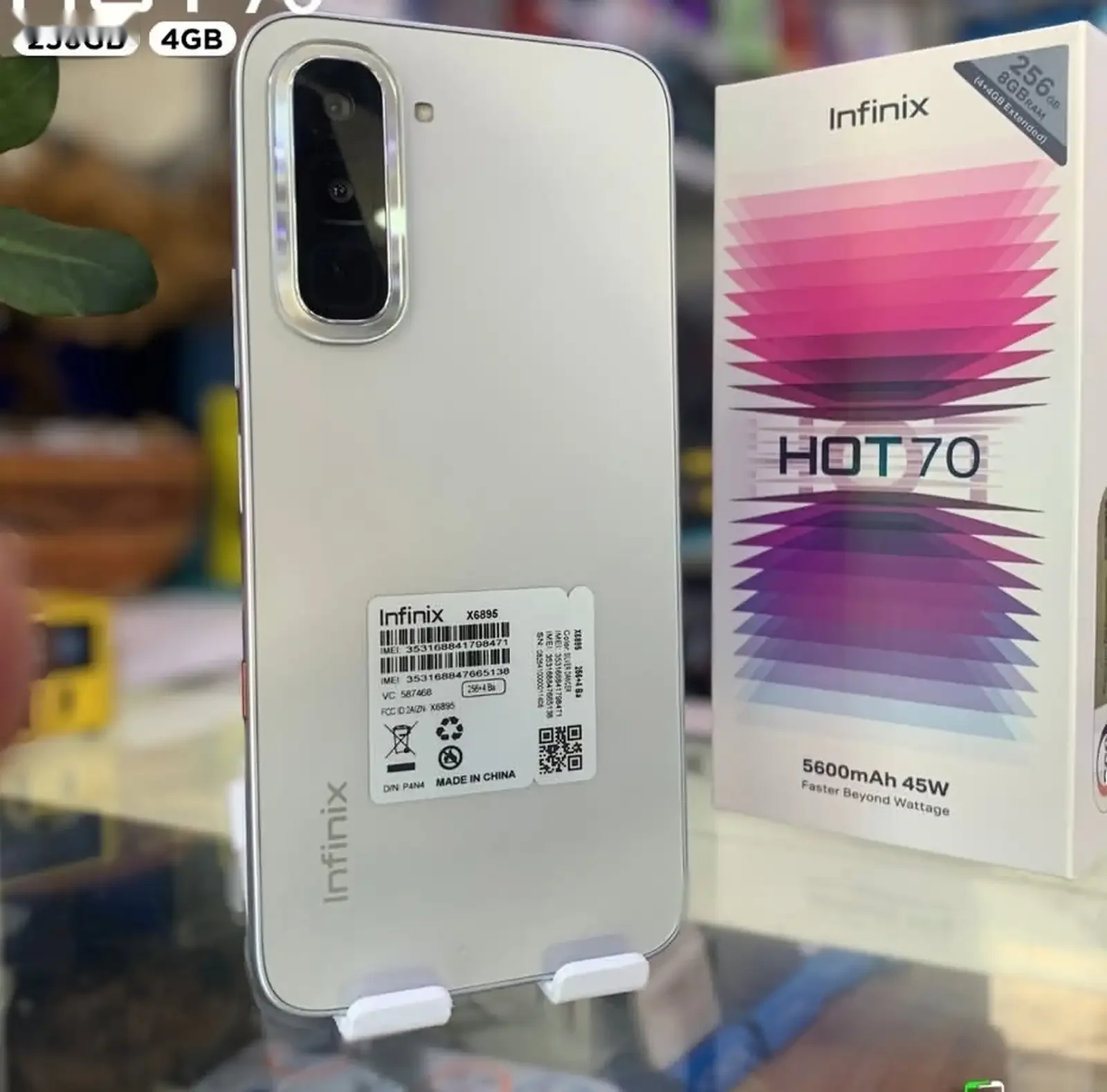 Infinix Hot 70 4+4/128Gb titanium — фото 2