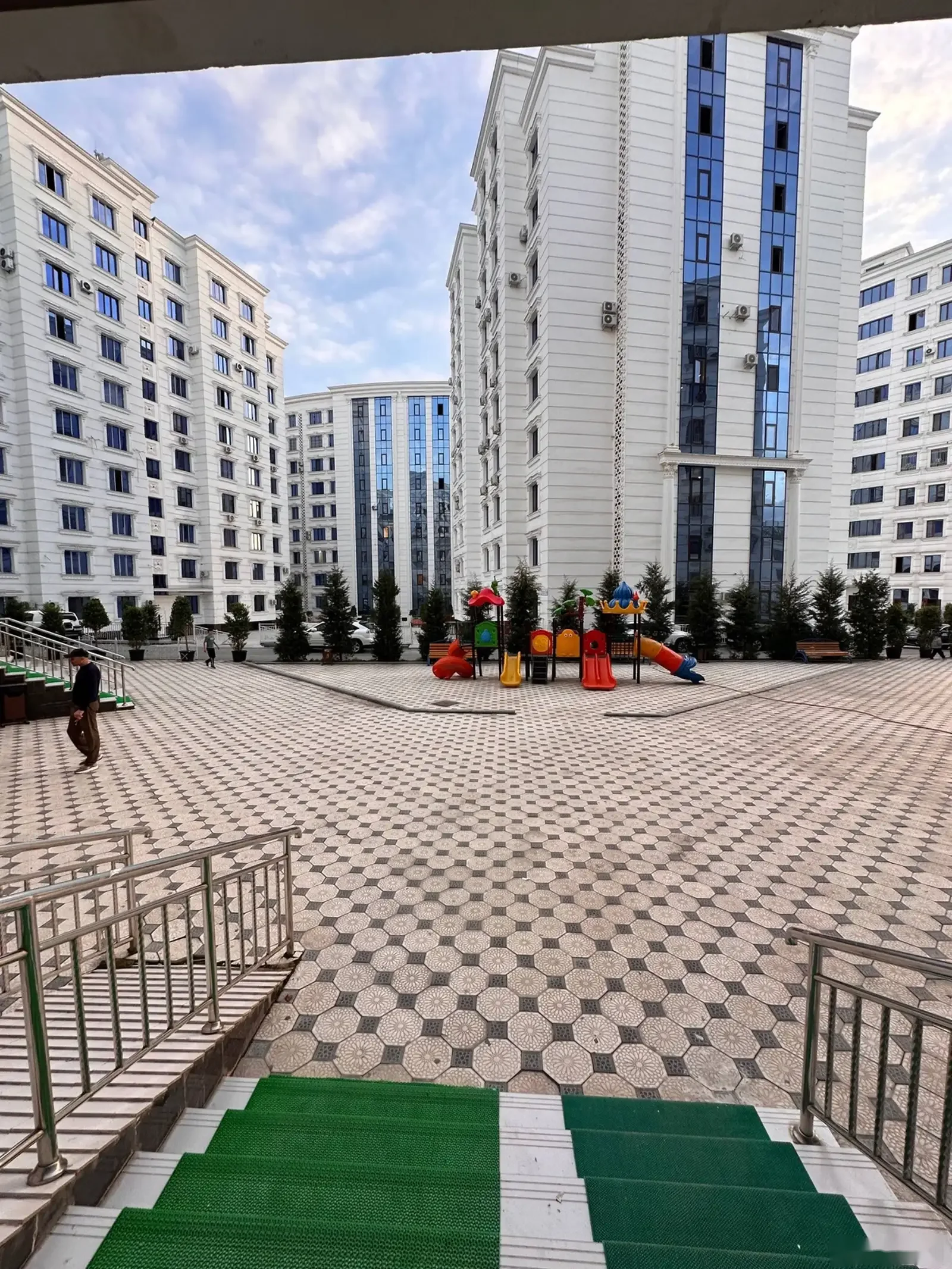 2-комн. квартира, 1 этаж, 74 м², Сомони, Сафо — фото 2