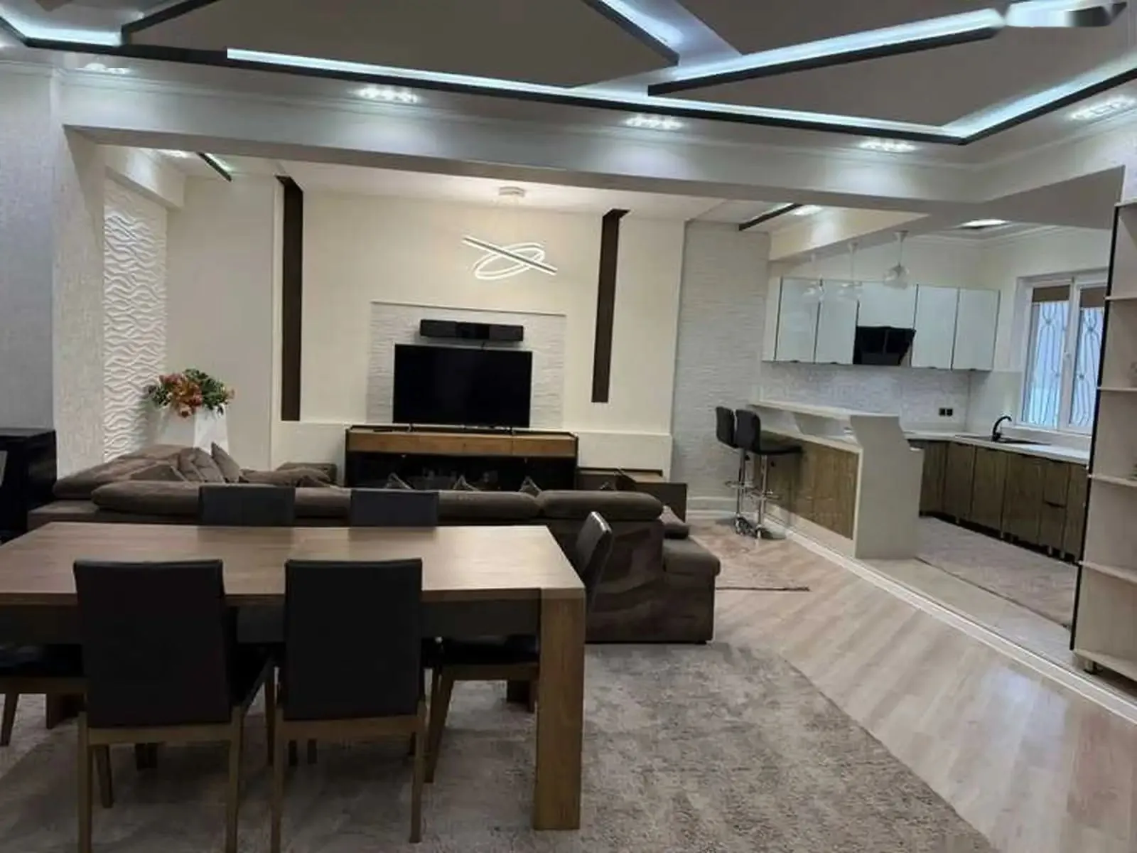 4-комн. квартира, 11 этаж, 130м², И. Сомони
