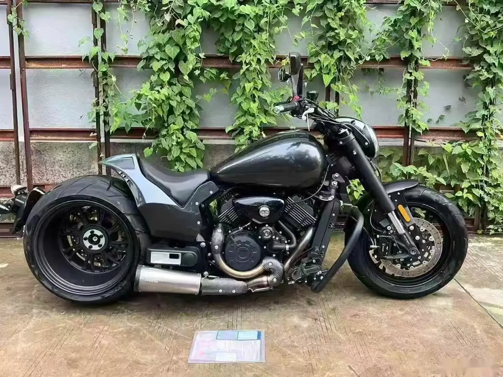 Мотоцикл Harley Davidson — фото 3
