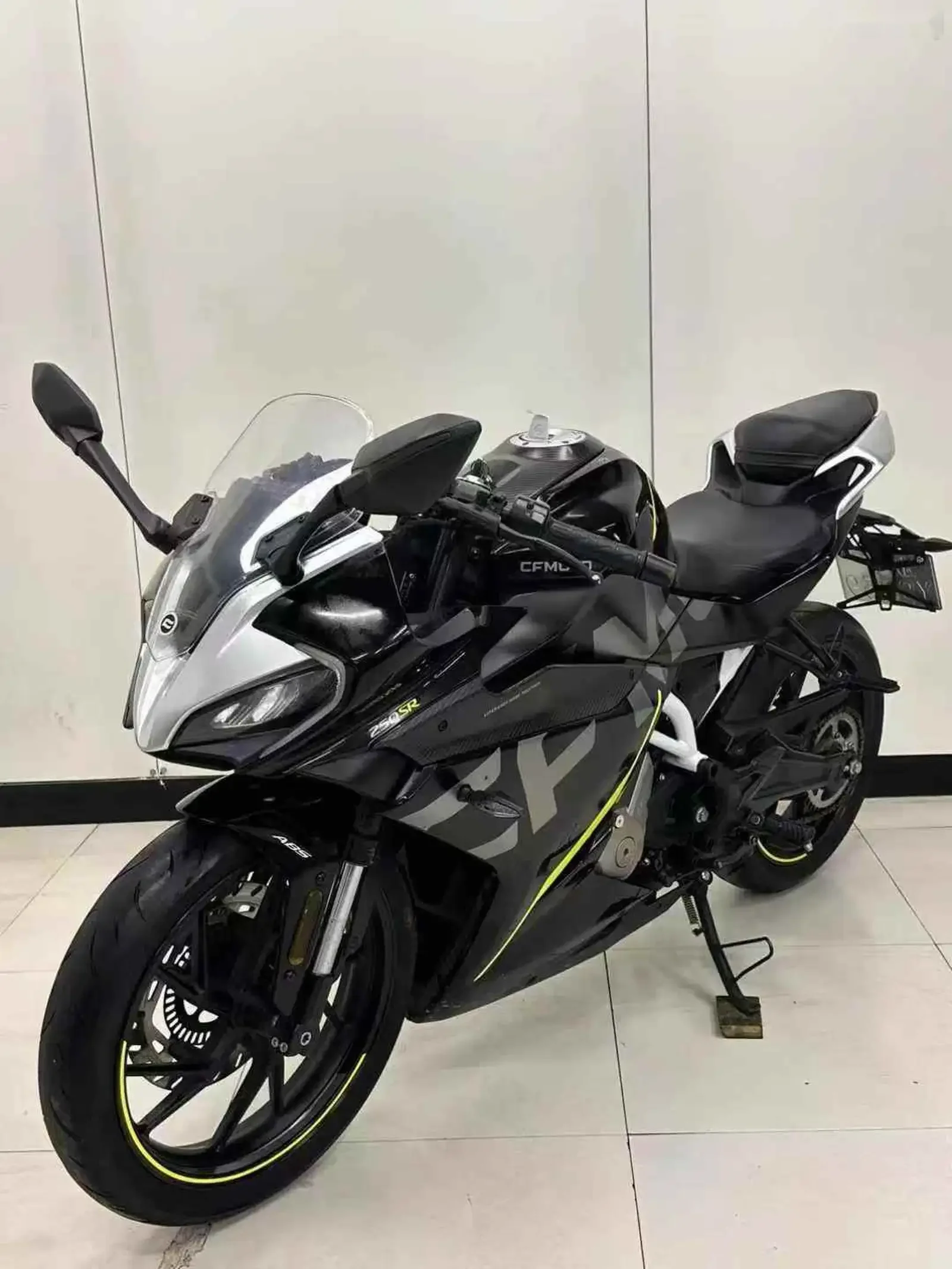 Мотоцикл CFmoto SR250 на заказ — фото 3