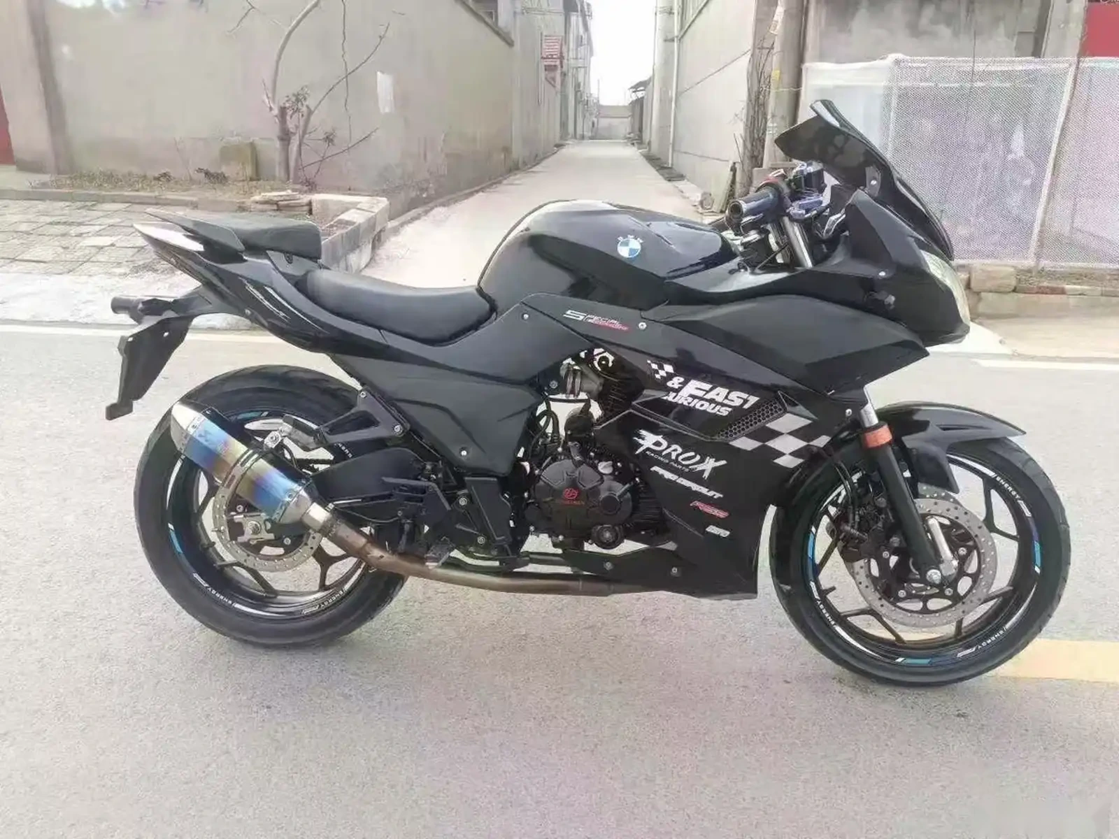 Мотоцикл Kawasaki — фото 4