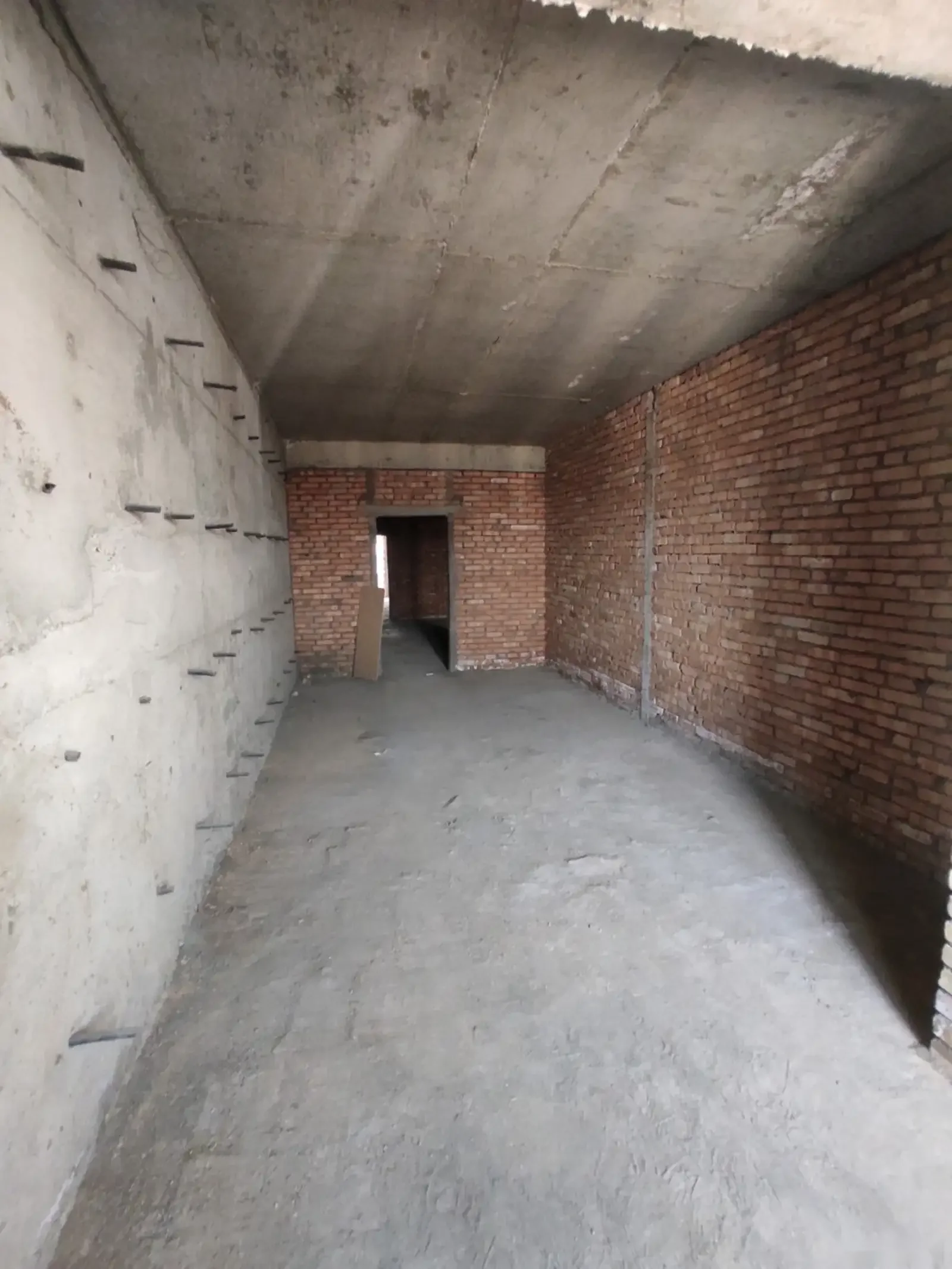 3-комн. квартира, 16 этаж, 156 м², Сомони — фото 4
