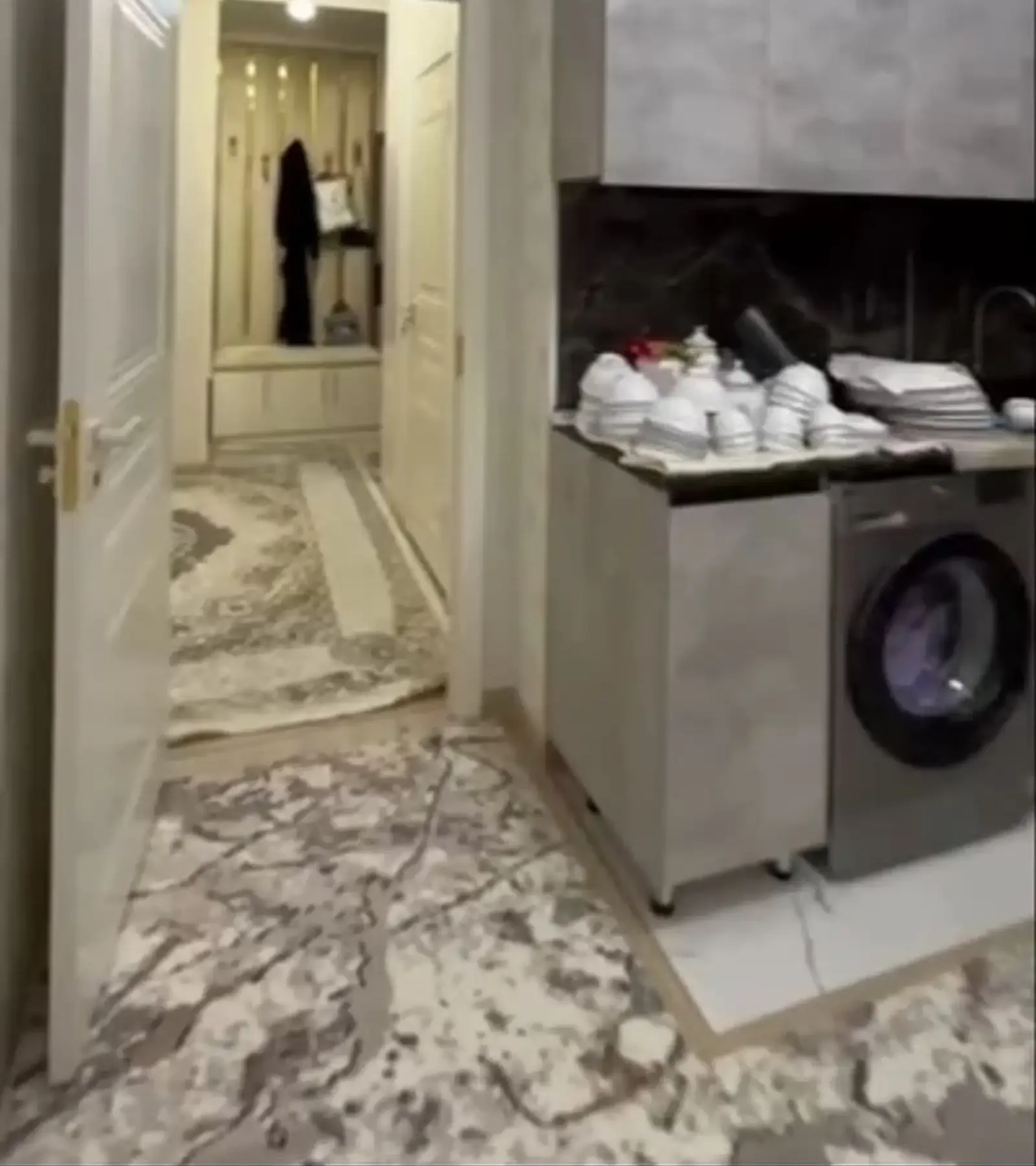 2-комн. квартира, 5 этаж, 63 м², Исмоили Сомони