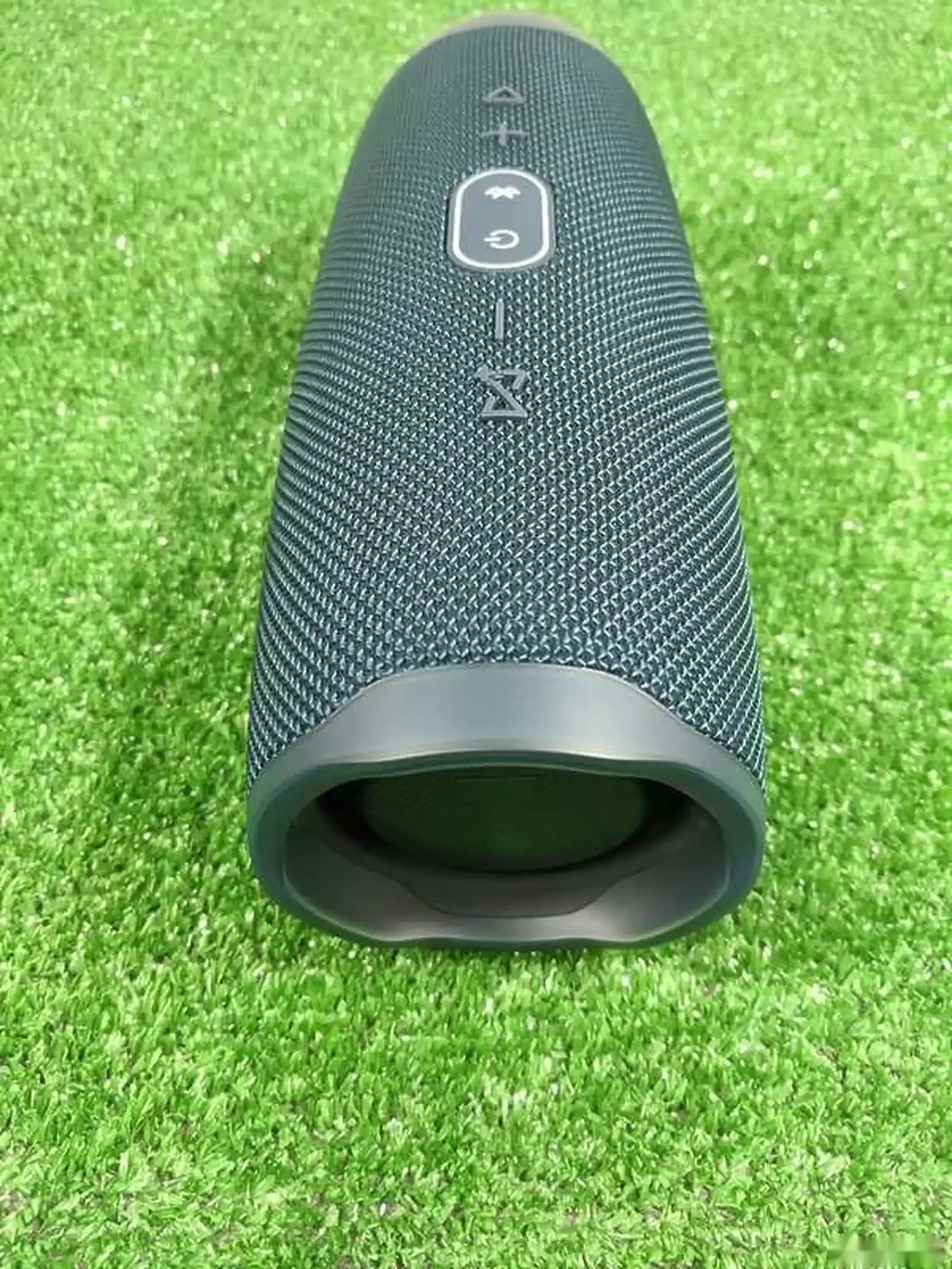 Портативная колонка JBL Charge 4 — фото 4