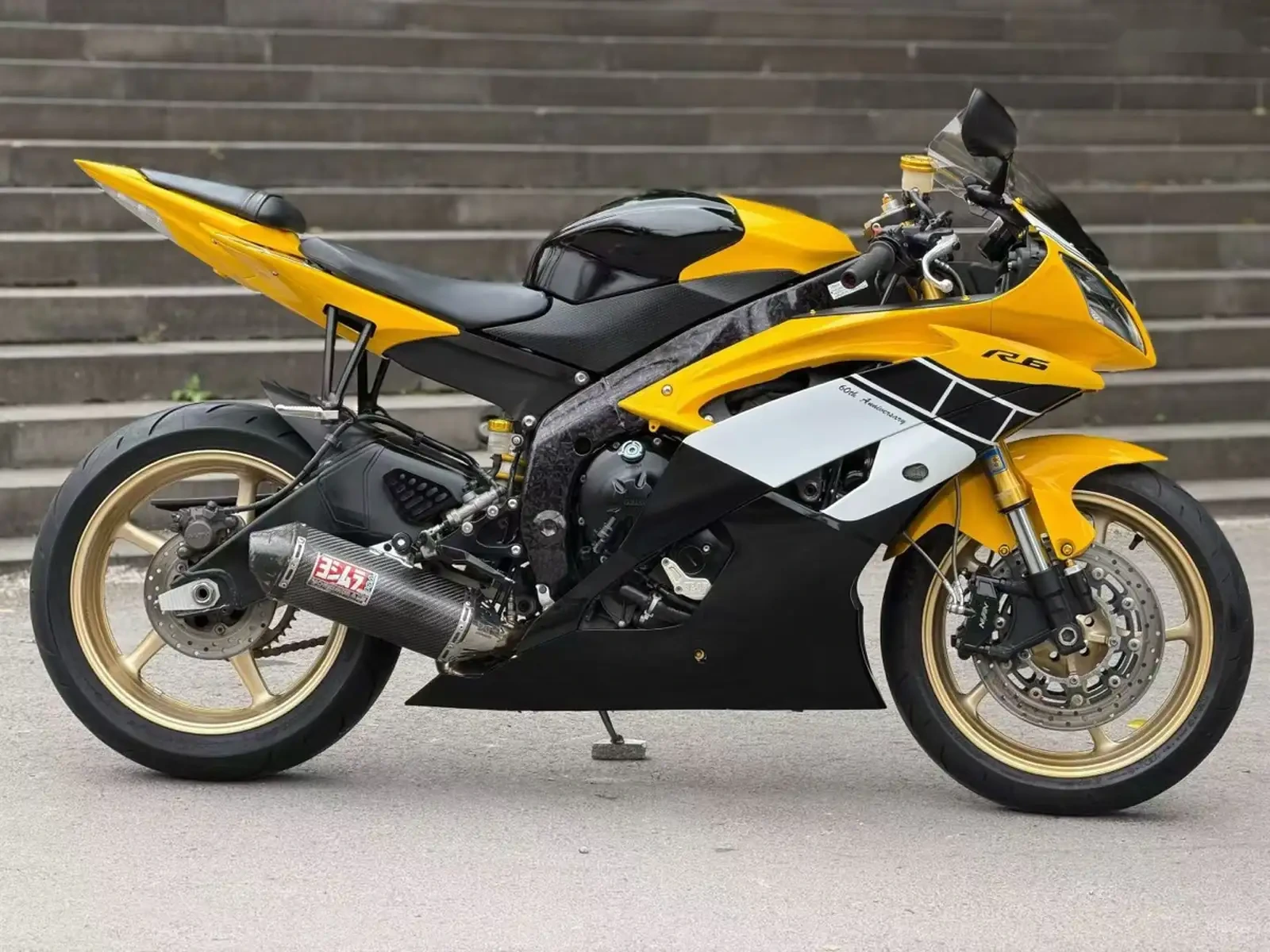 Мотоцикл YAMAHA R6 — фото 7