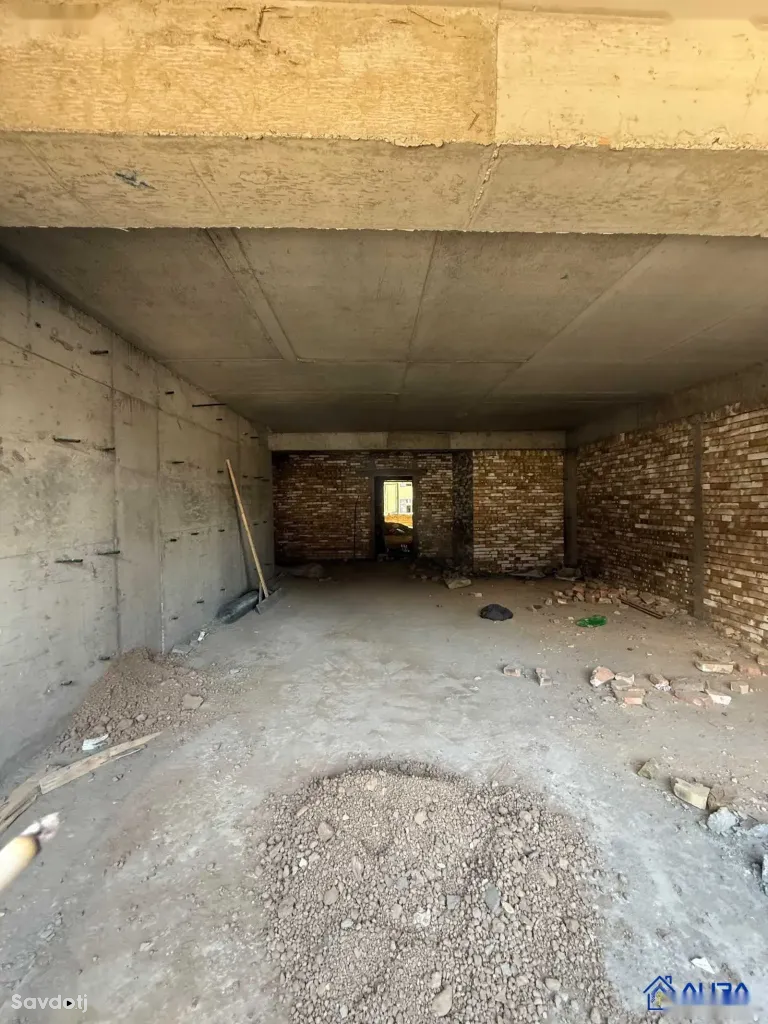 2-комн. квартира, 5 этаж, 68 м², сино