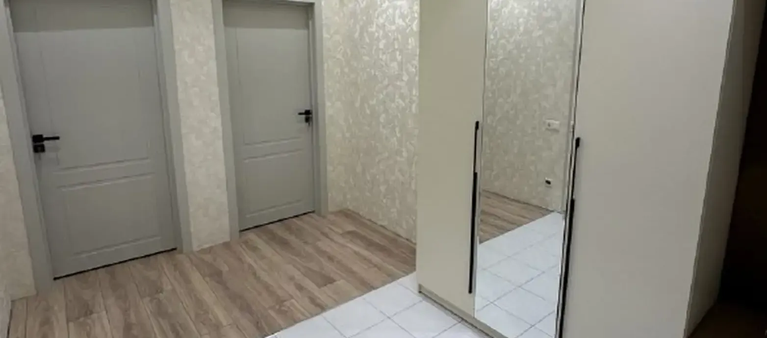 1-комн. квартира, 4 этаж, 55 м², Стадион Спартак, Кукольный Театр
