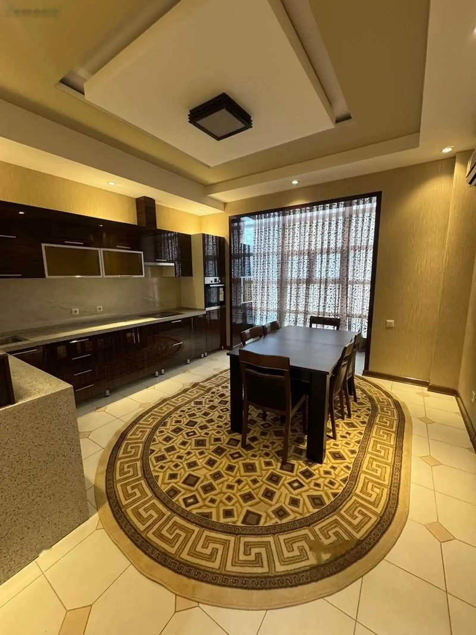 2-комн. квартира, 10 этаж, 92м², Овир
