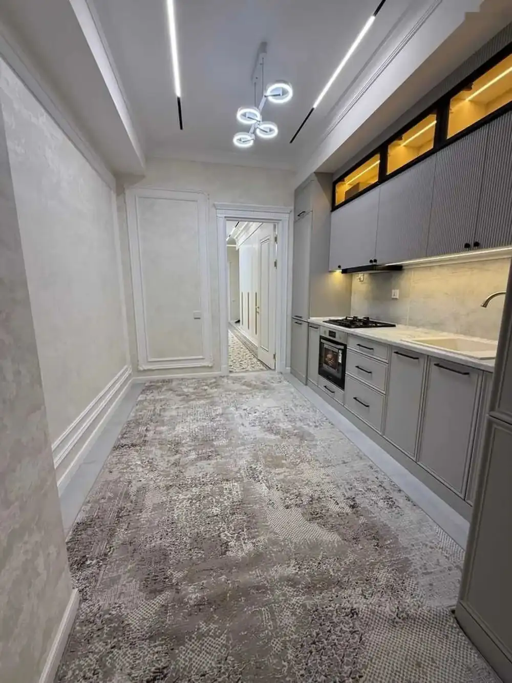 3-комн. квартира, 10 этаж, 130м², ул карамов 13 Б ботаники