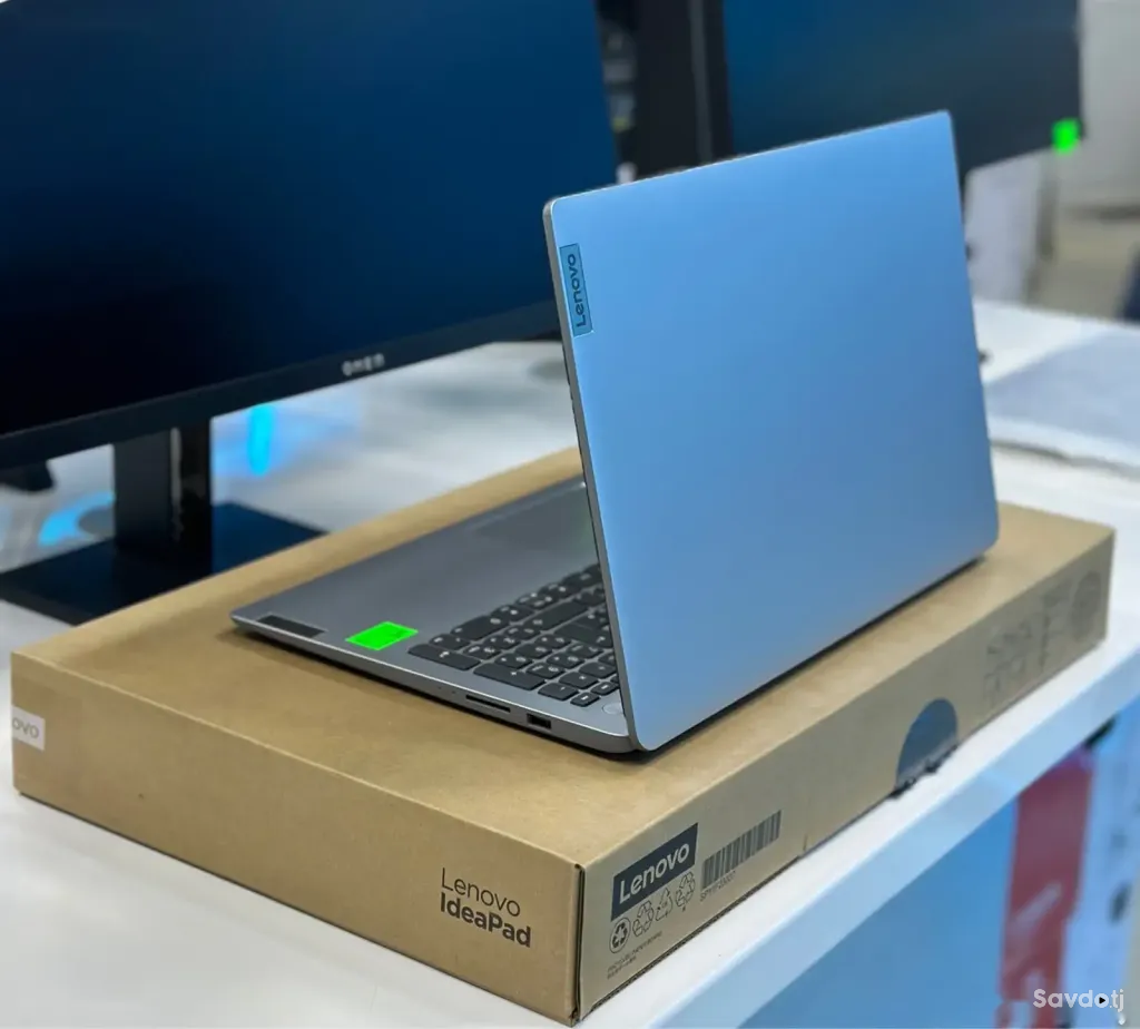 Ноутбук Lenovo Celeron 8/256gb