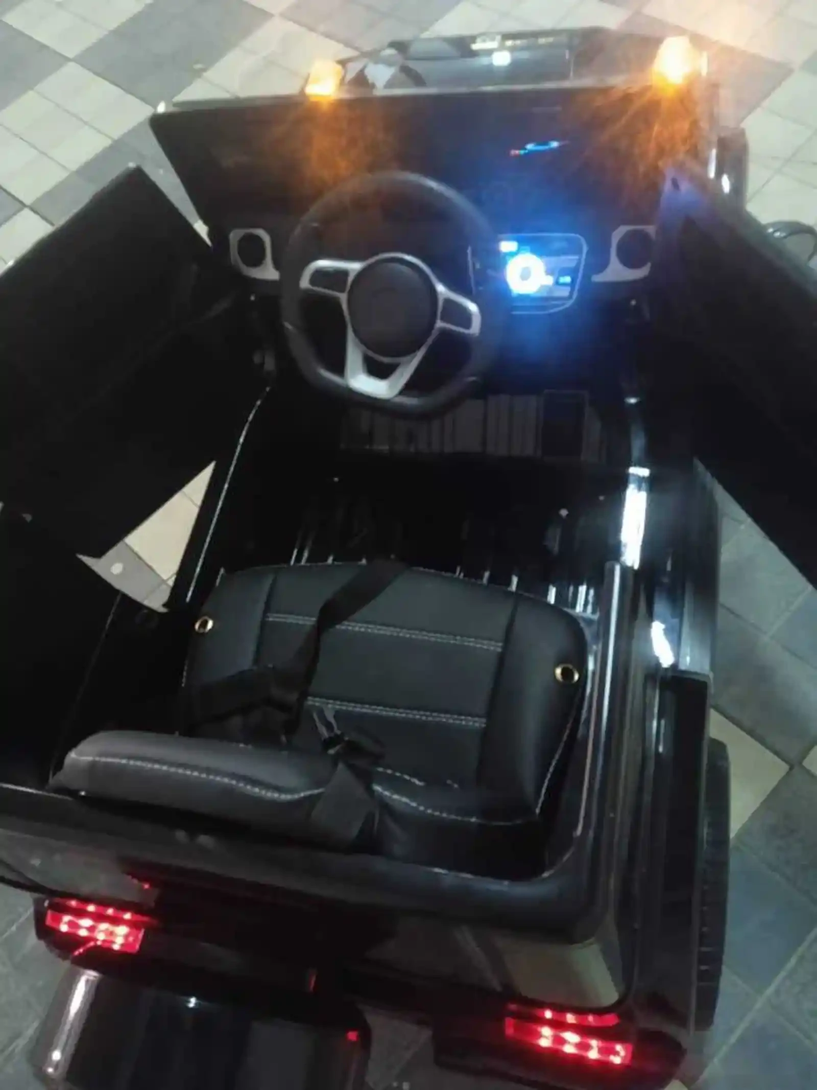 Детский электромобиль — фото 5