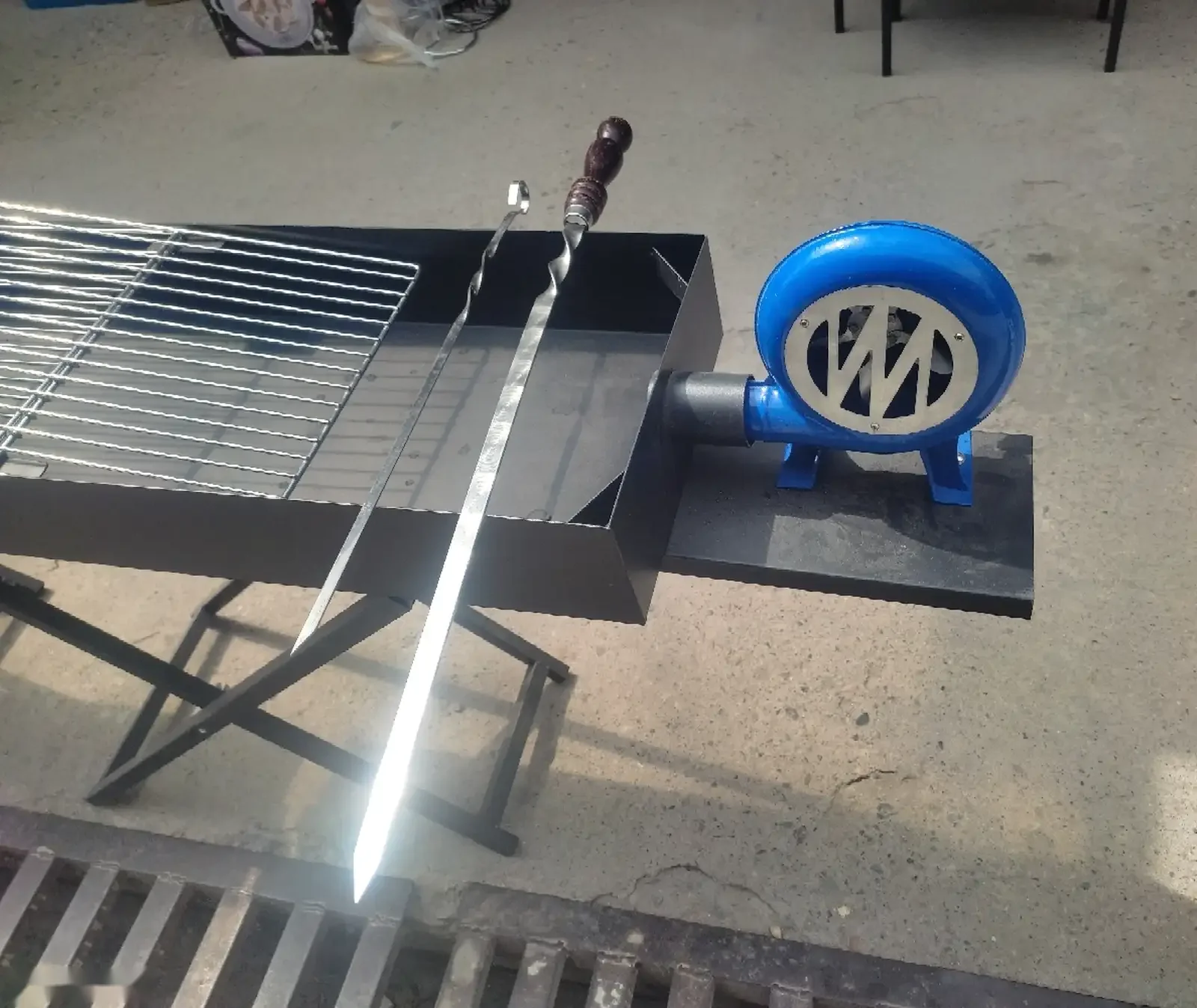 Мангал с вентилятором — фото 3