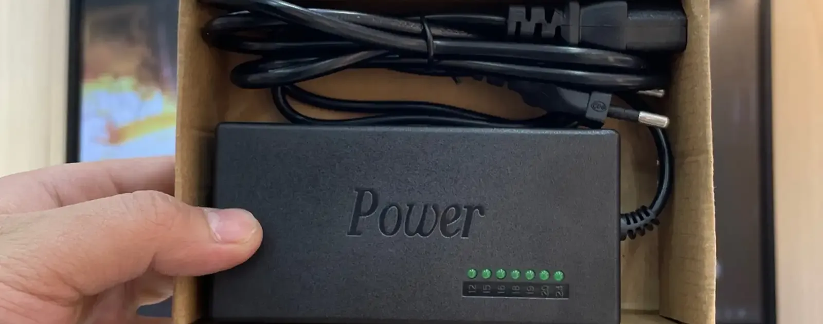 Универсальный блок питания 12V 96W