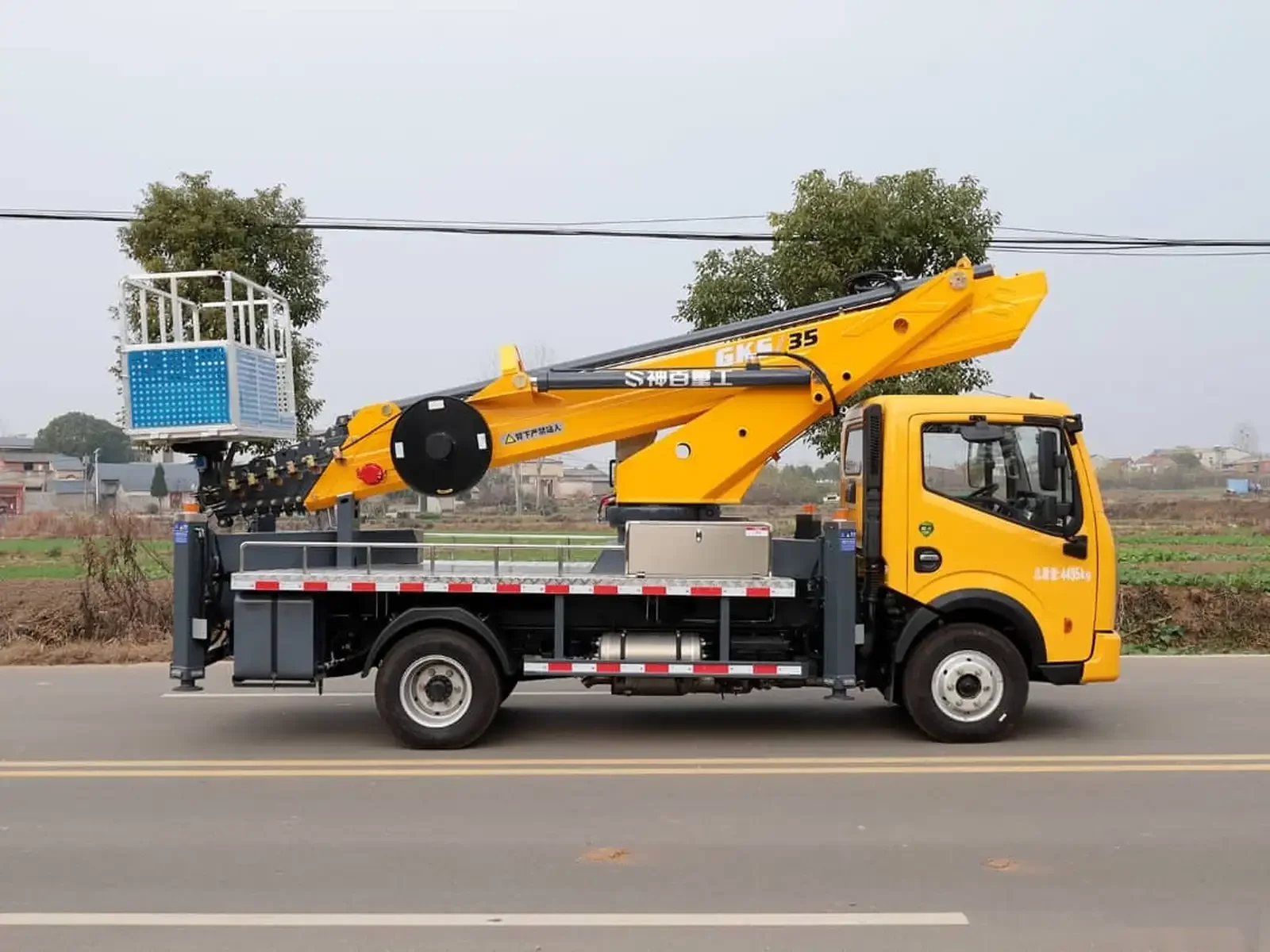 Автокран Dongfeng на заказ — фото 7