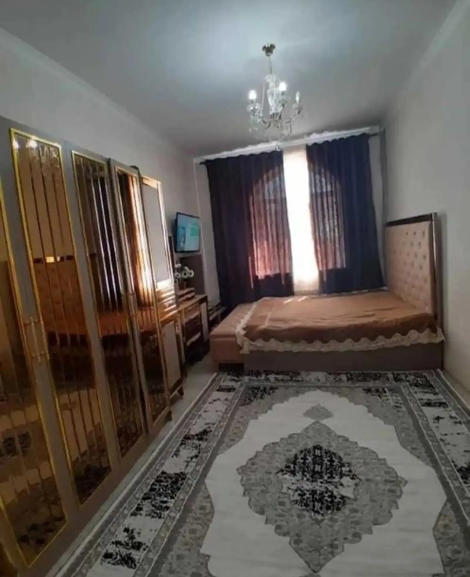 3-комн. квартира, 2 этаж, 100м², Сино