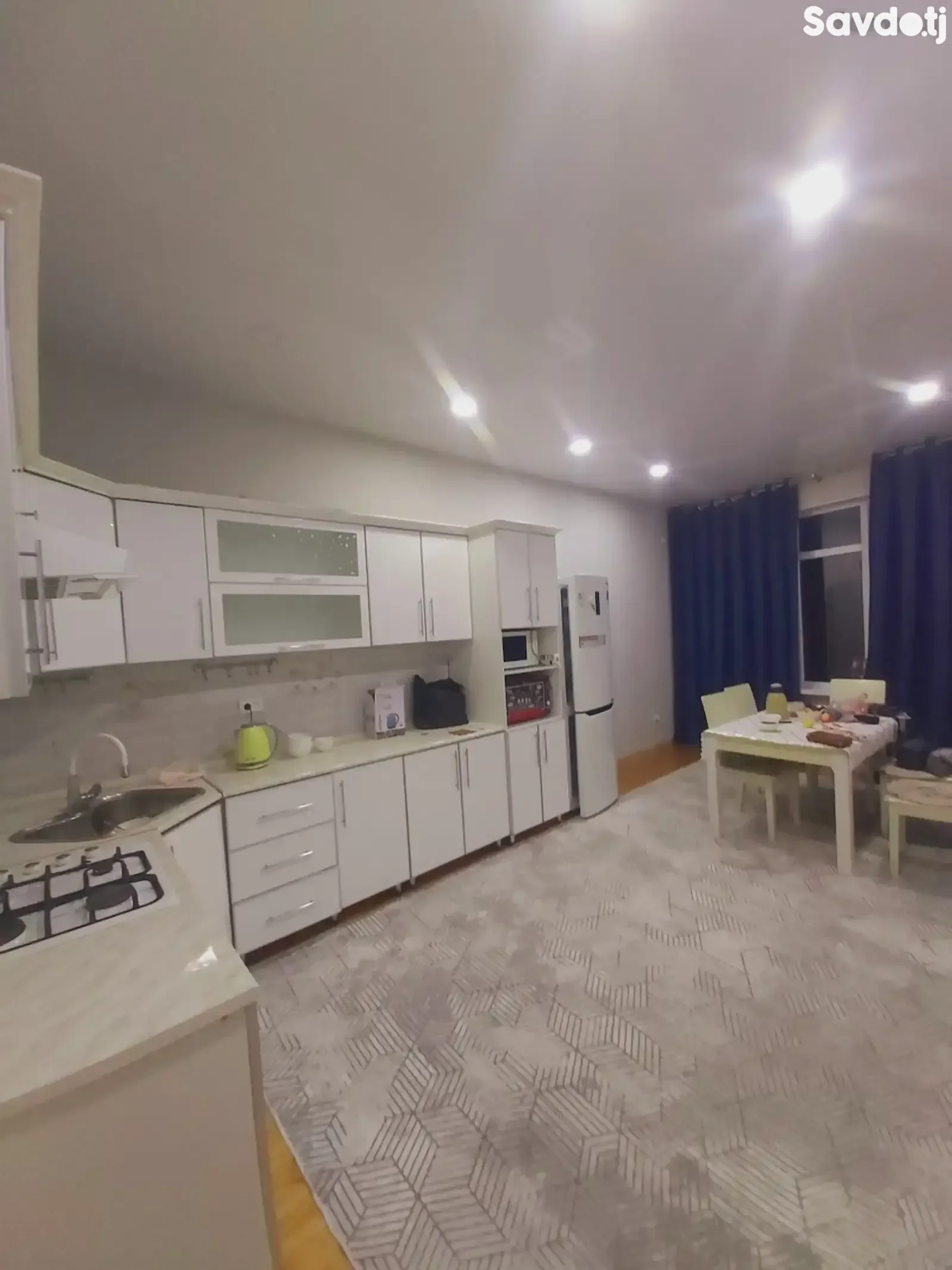 3-комн. квартира, 4 этаж, 100м², 19 микрорайон