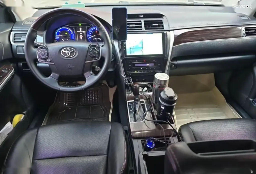 Toyota Camry, 2017