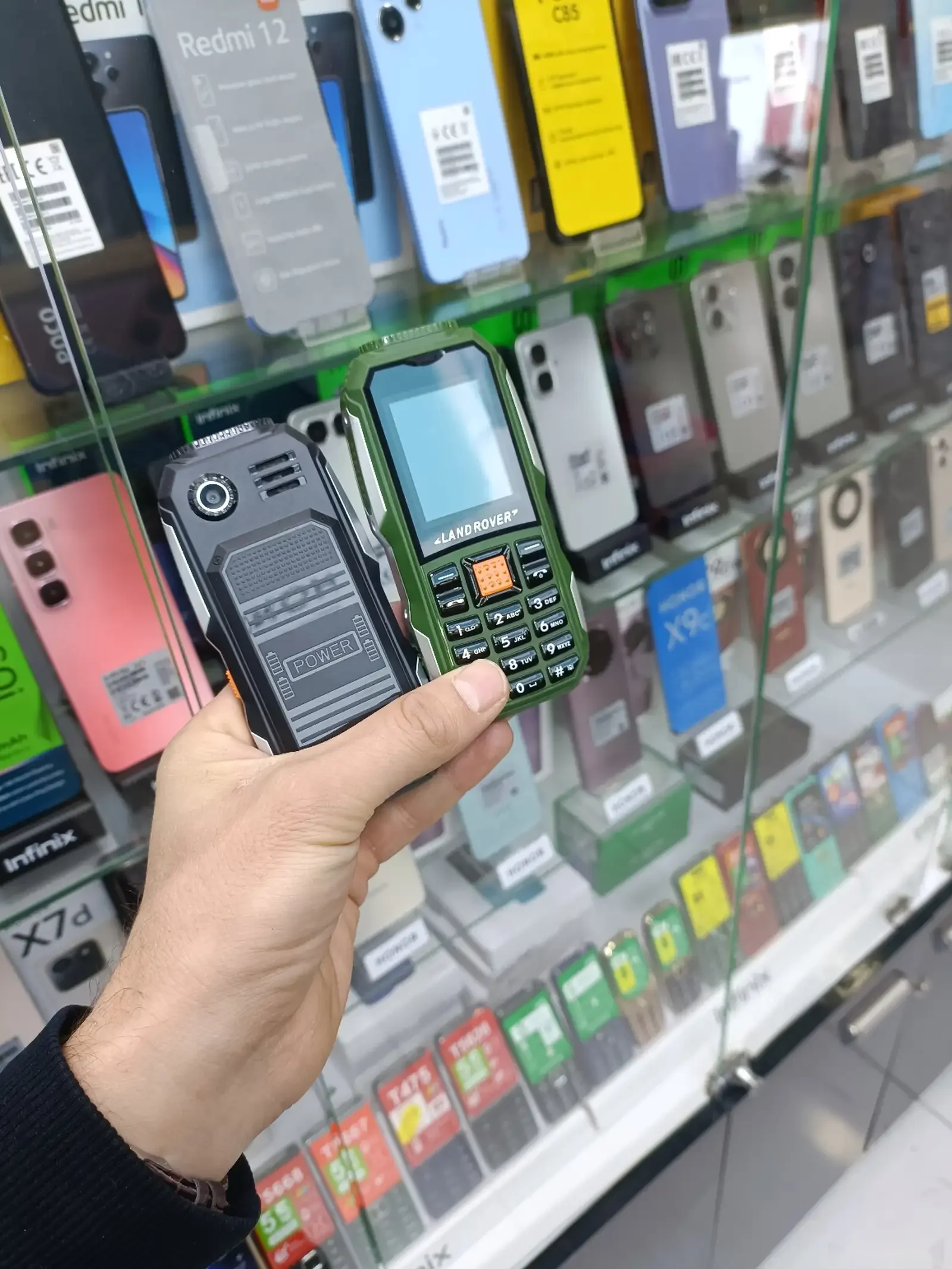 Nokia 2sim Land Rover — фото 3