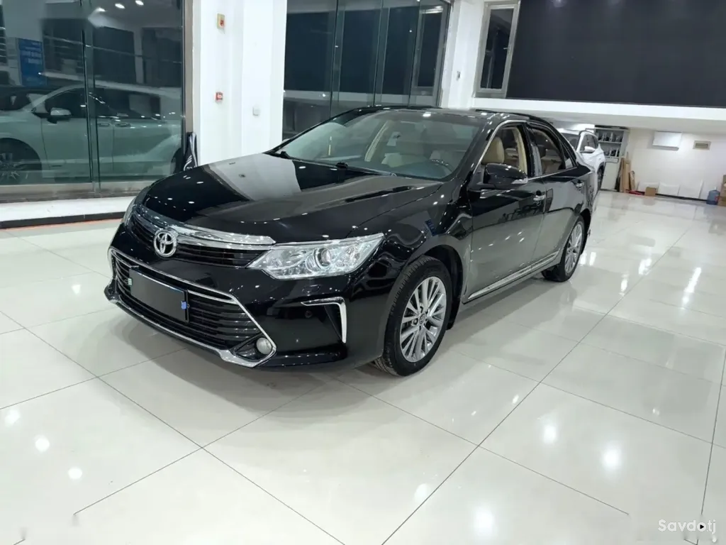 Toyota Camry, 2016