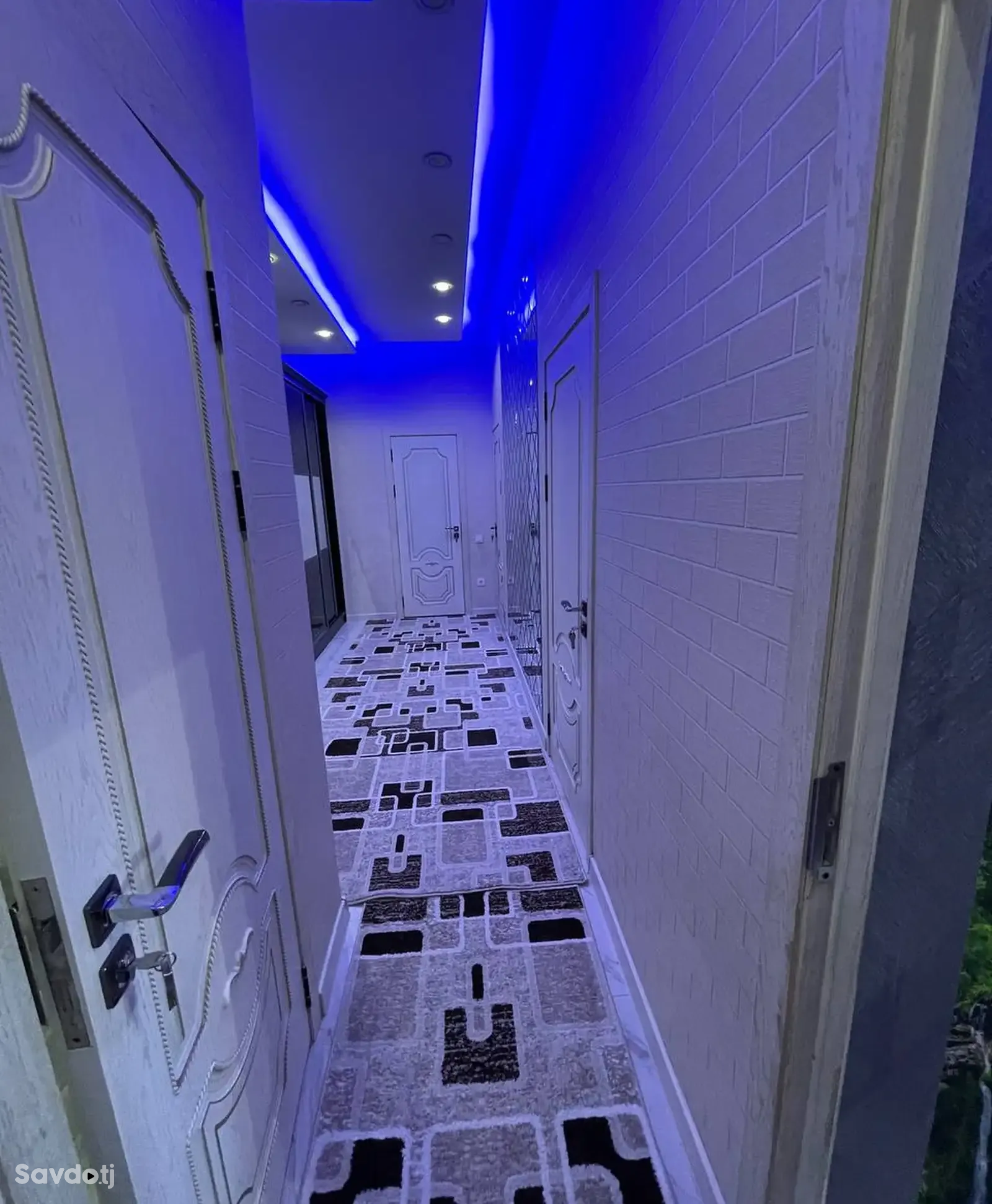 3-комн. квартира, 5 этаж, 80 м², Сино