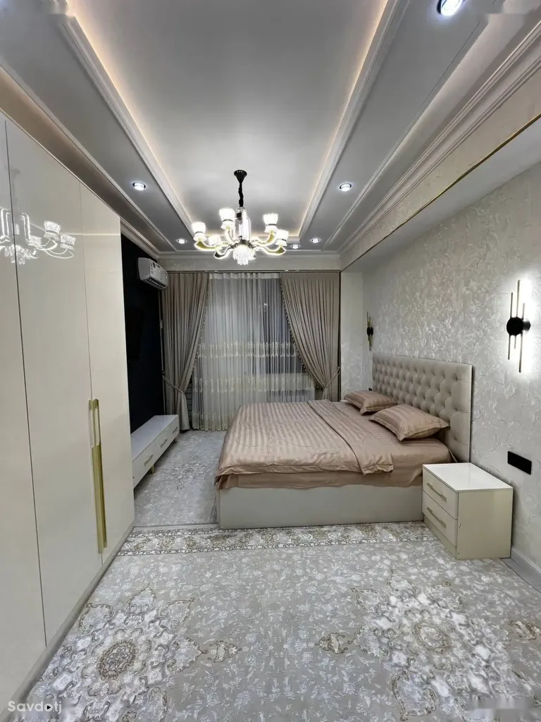 2-комн. квартира, 18 этаж, 85м², сино