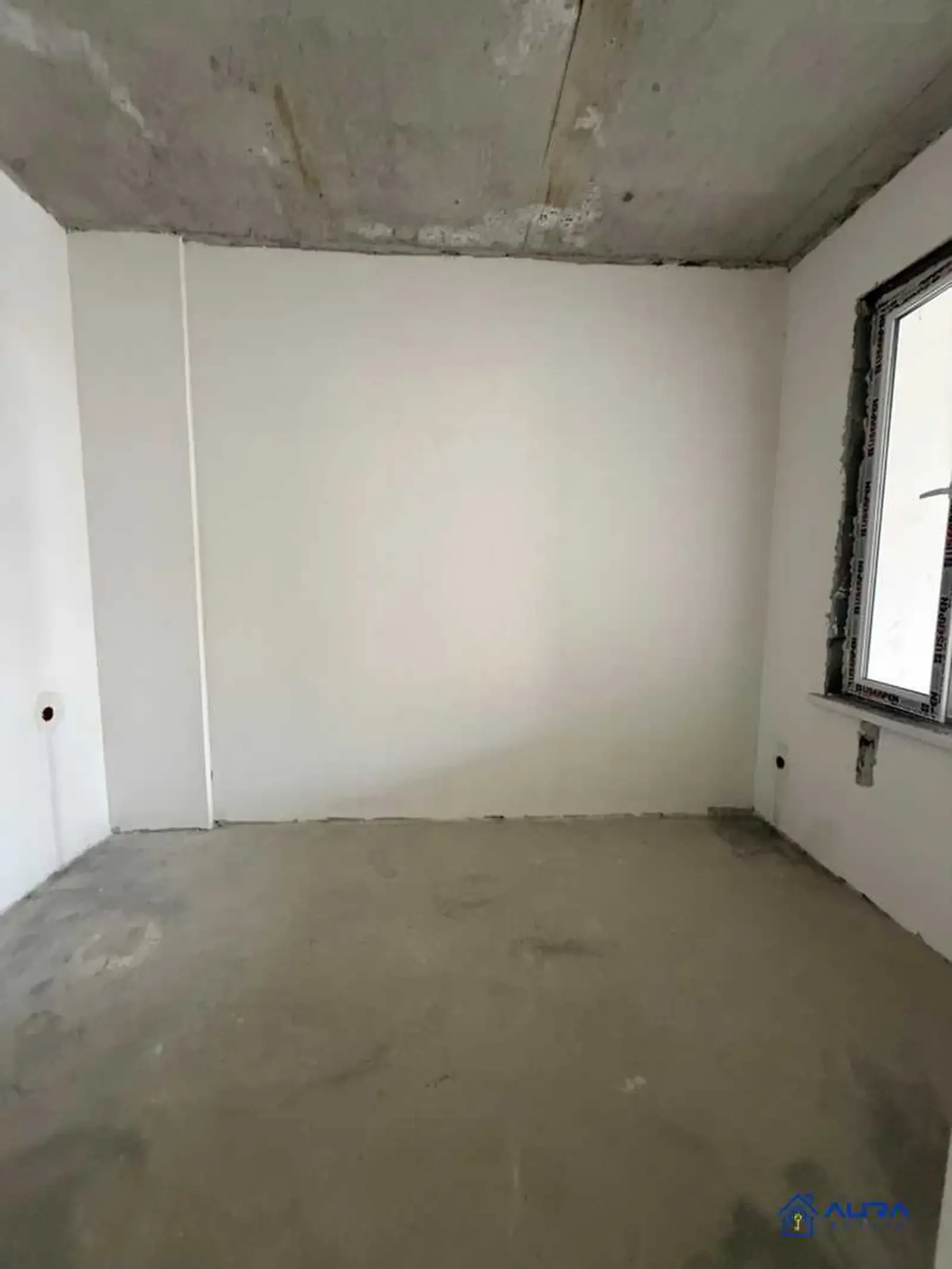 3-комн. квартира, 10 этаж, 81 м², Сино Караболо — фото 3