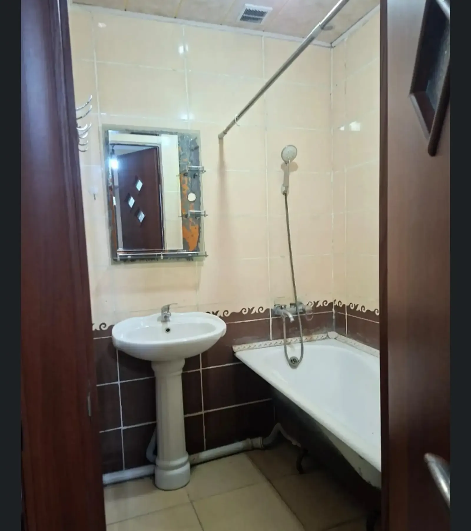 3-комн. квартира, 6 этаж, 1м², гипрозен