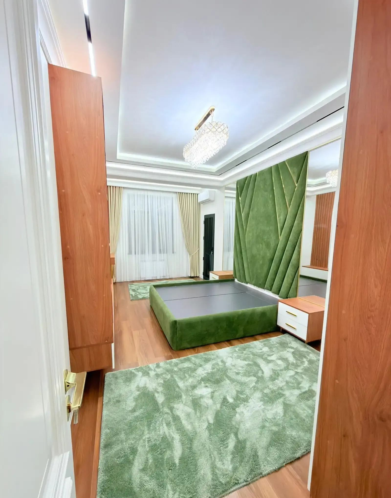 3-комн. квартира, 12 этаж, 120 м², Старый Аэропорт