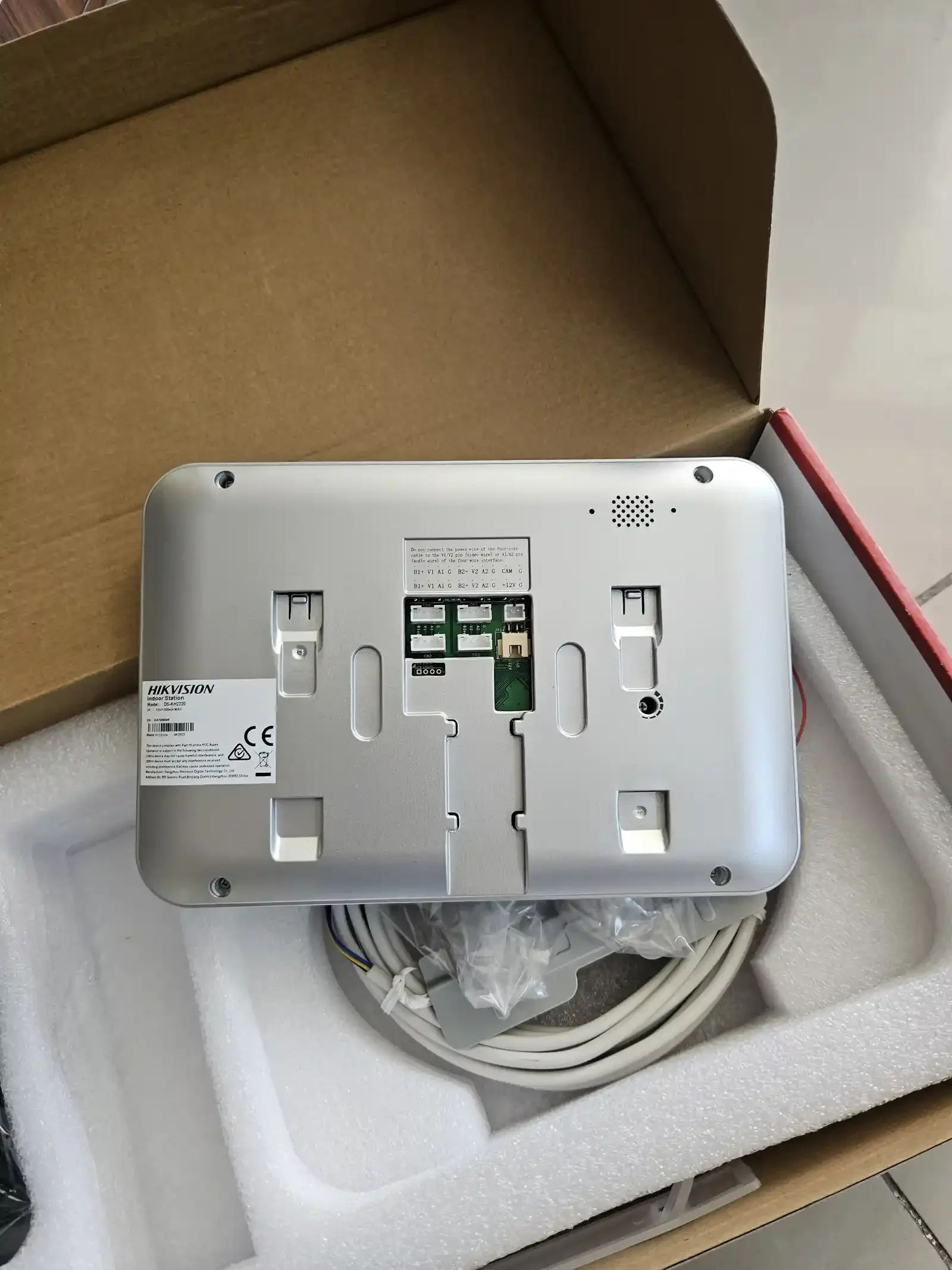 Видеодомофон Hikvision DS-KIS 203 — фото 4