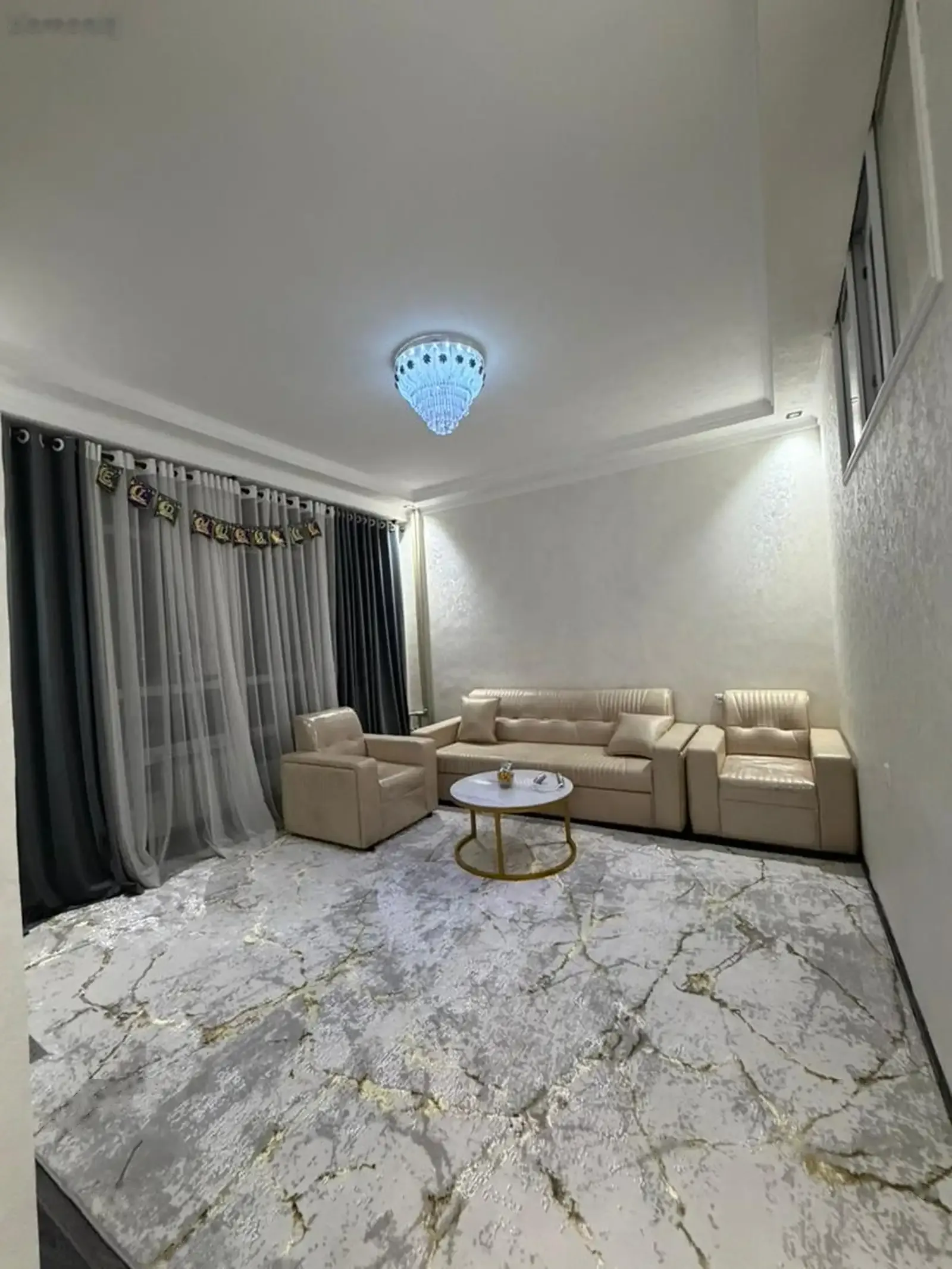 2-комн. квартира, 7 этаж, 70м², воданасос Ёвар