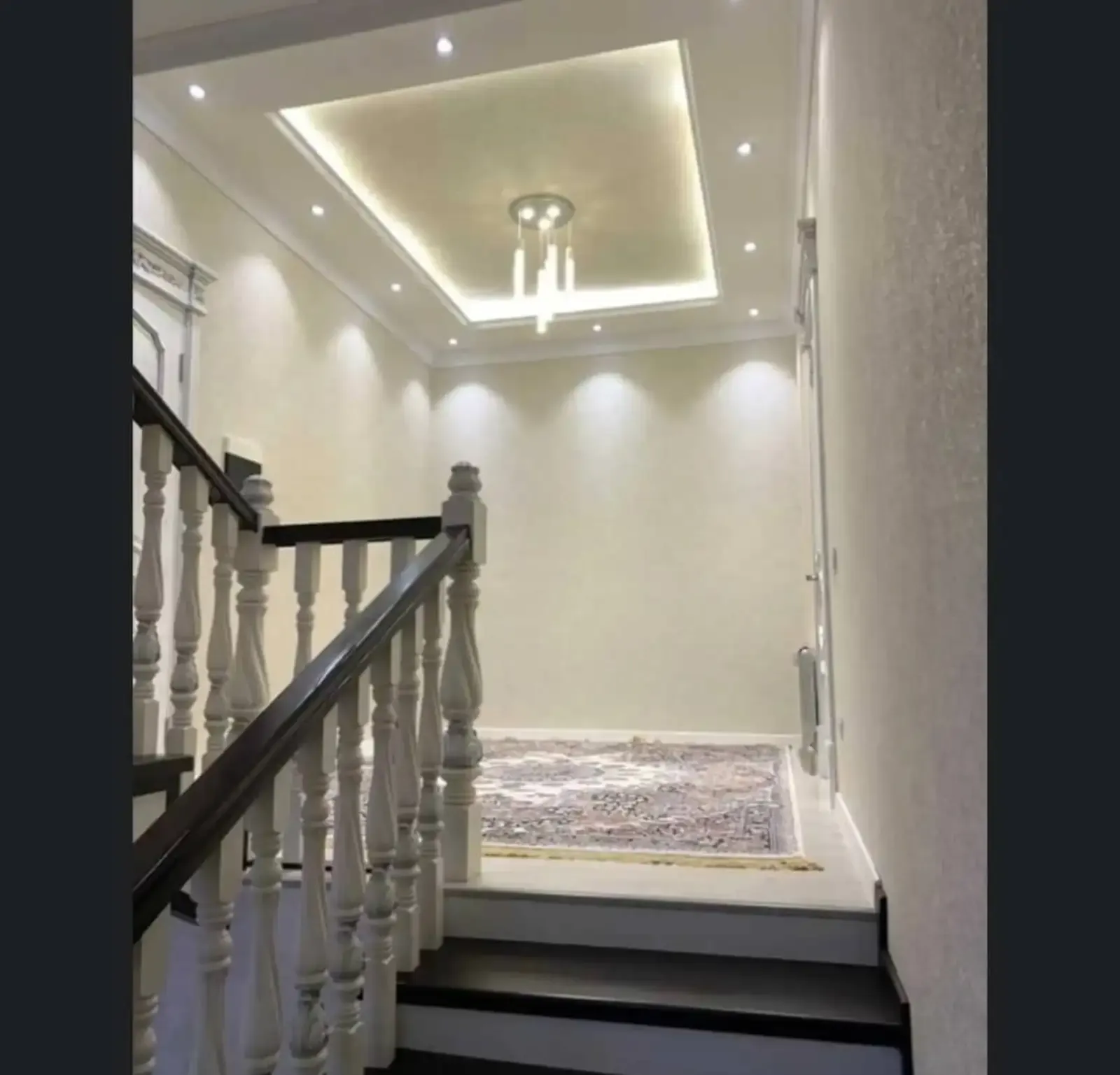 2-этажный, 13 комнатный дом, 580 м², И. Сомони