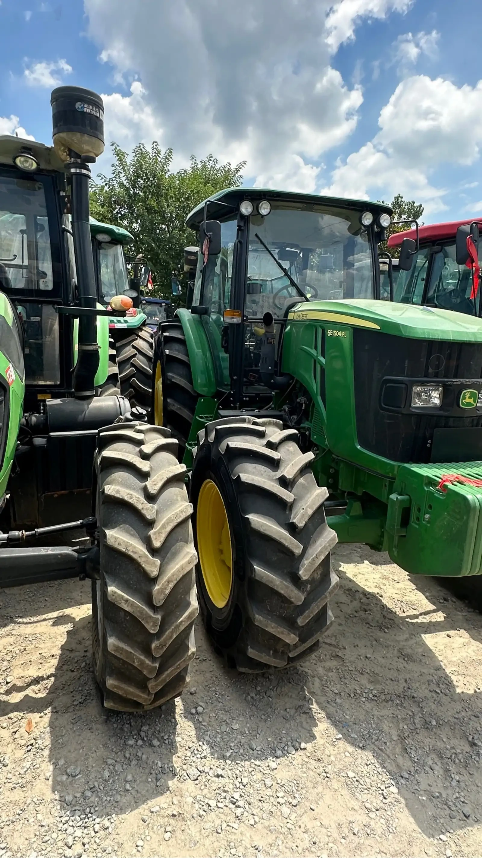Трактор John deer 1504 — фото 2
