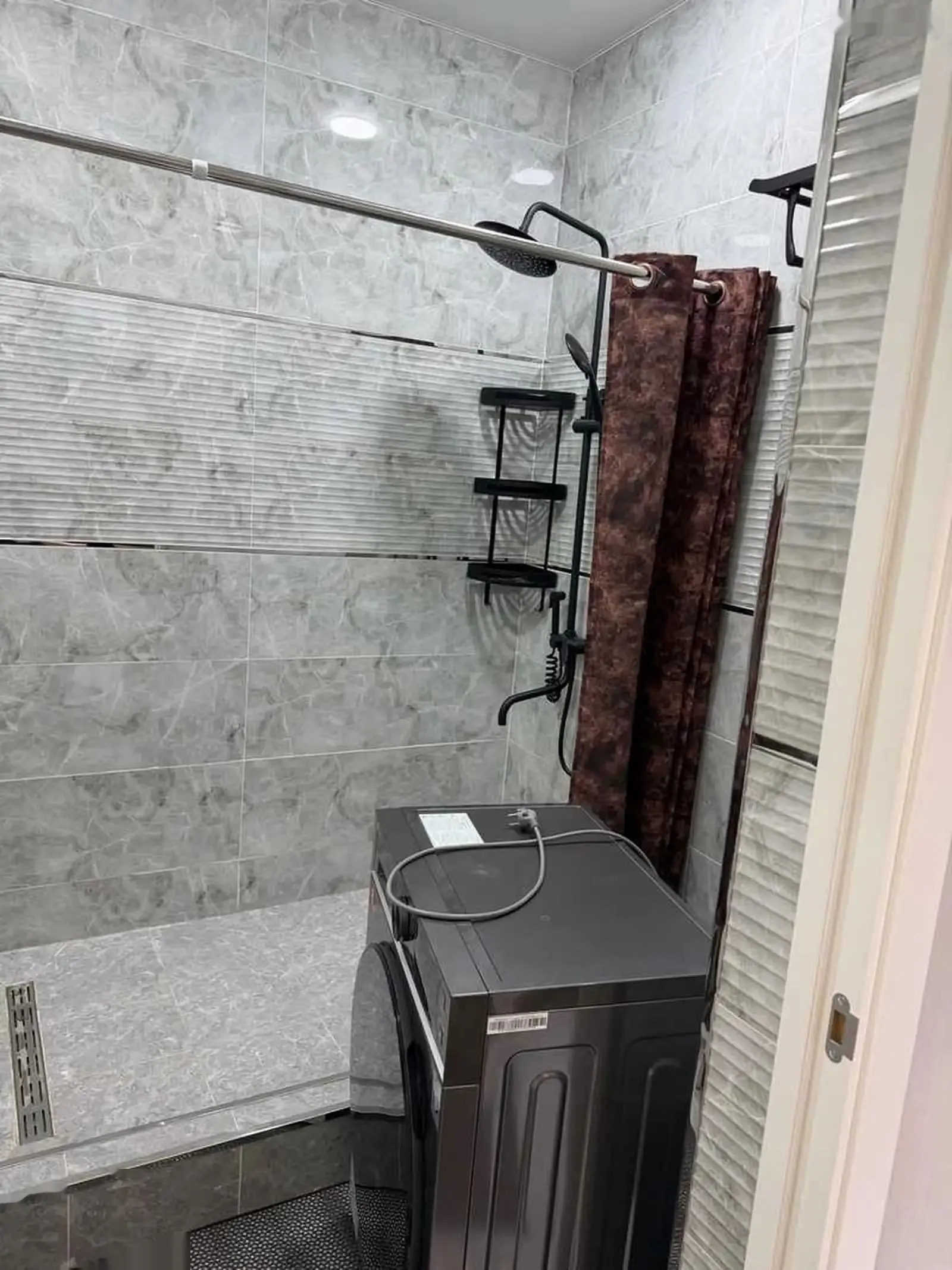 2-комн. квартира, 11 этаж, 75м², Овир