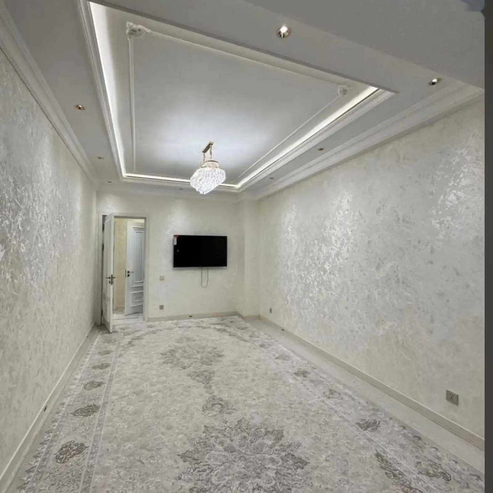 2-комн. квартира, 14 этаж, 67м², Голубой экран — фото 8