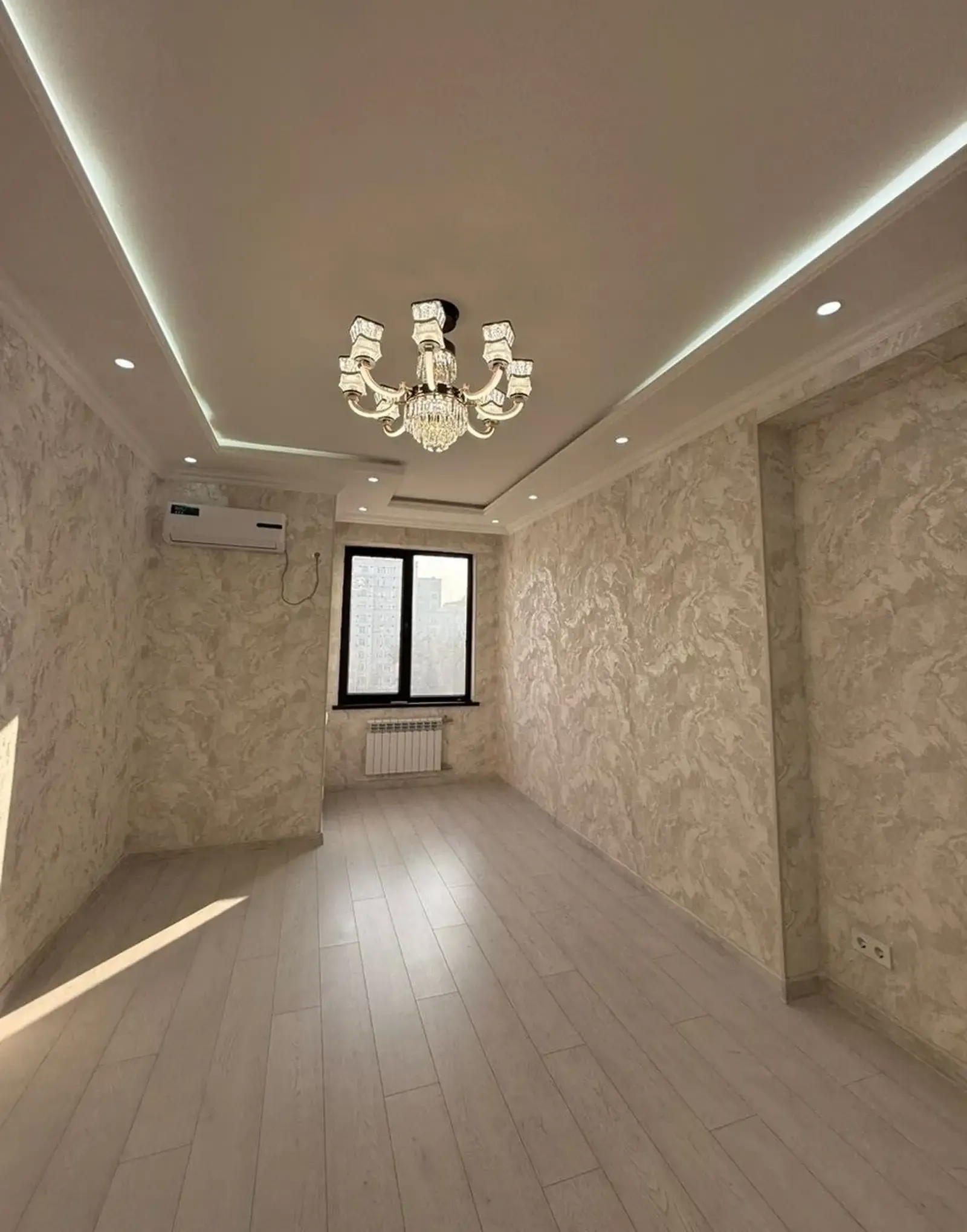 3-комн. квартира, 6 этаж, 102 м², н.Шохмансур,Бустон-Сити