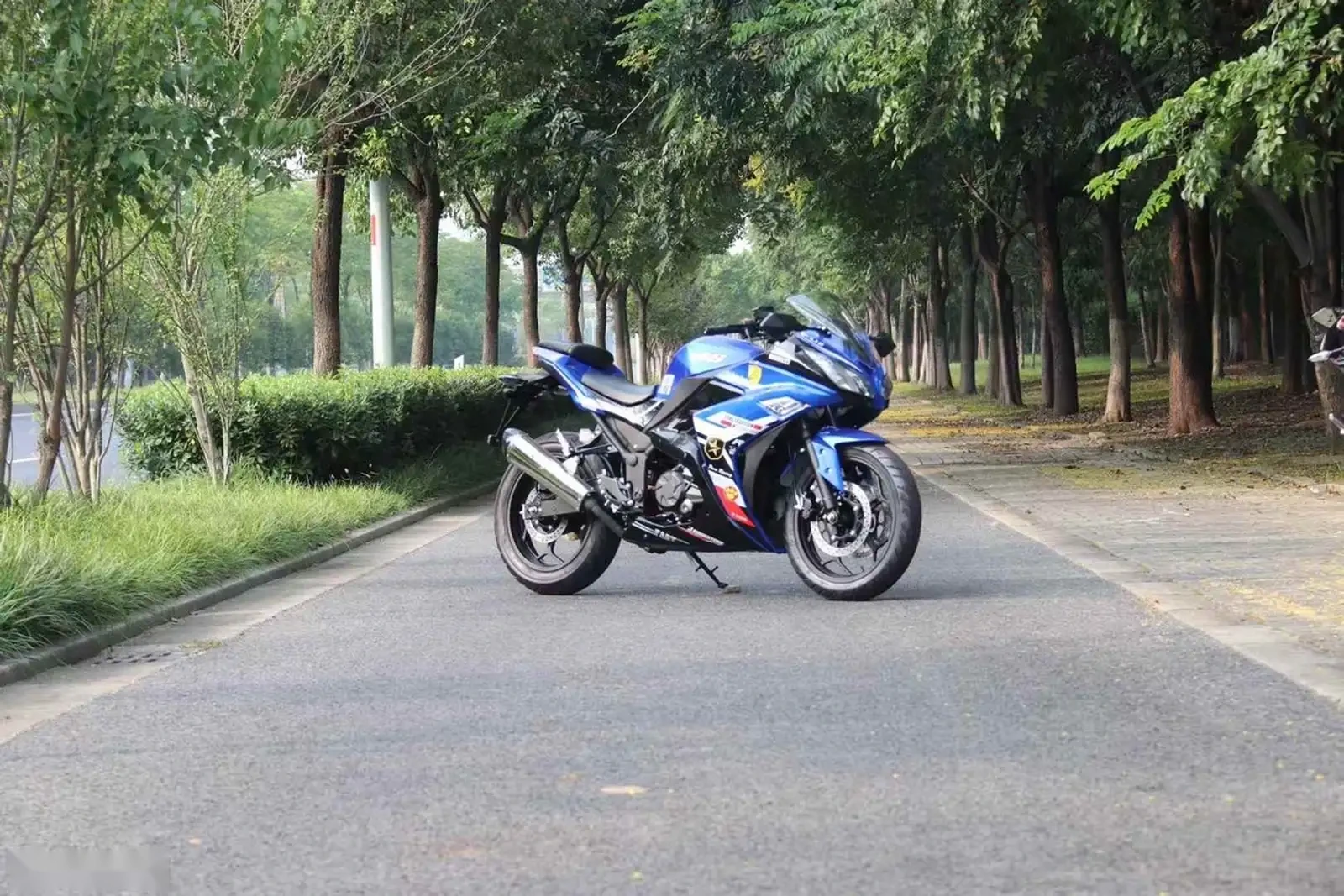Мотоцикл Kawasaki ninja — фото 3