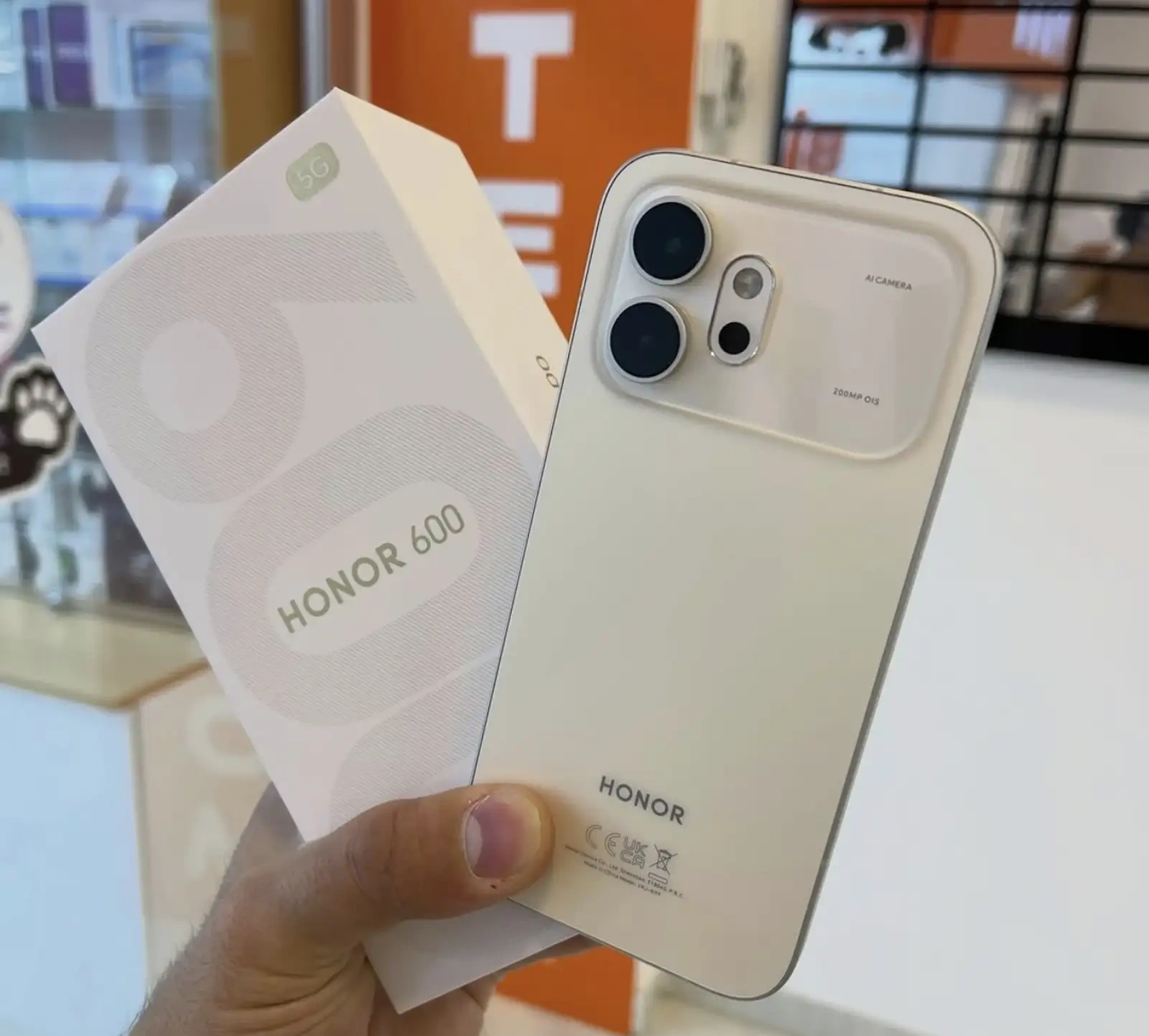 Honor 600 5G 8+8/512Gb black 2026