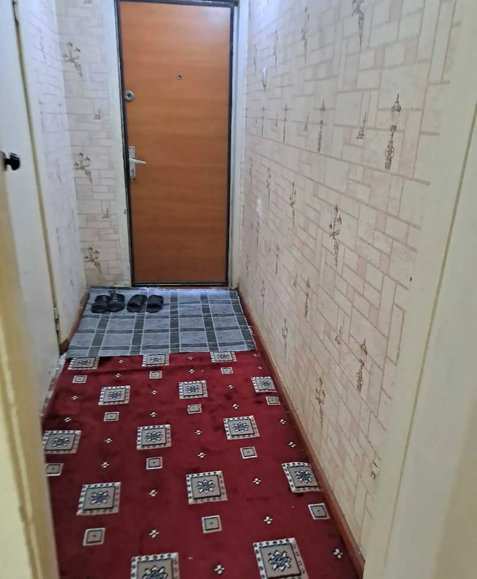 1-комн. квартира, 4 этаж, 40 м², гипрозен
