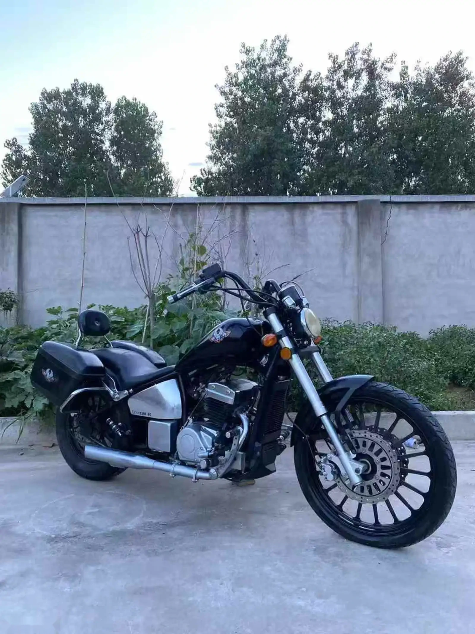 Мотоцикл Harley-Davidson — фото 3