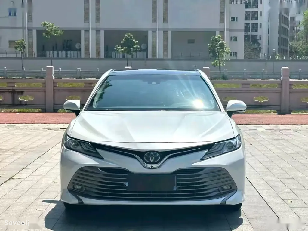 Toyota Camry, 2018