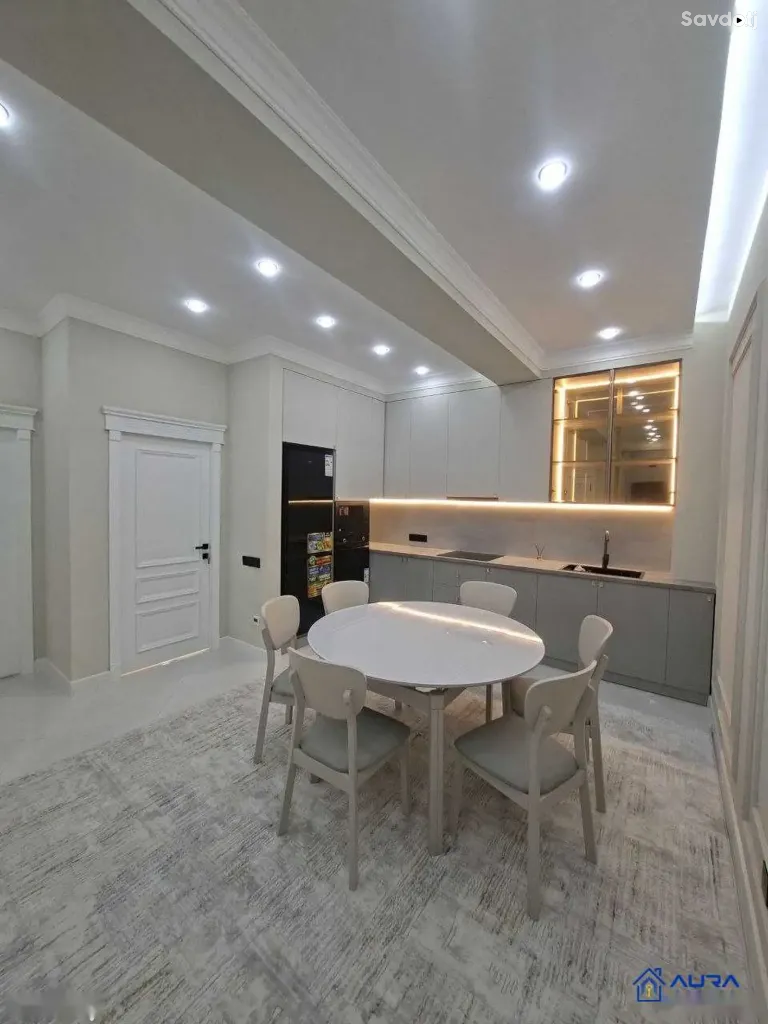 2-комн. квартира, 6 этаж, 77 м², Фирдавси